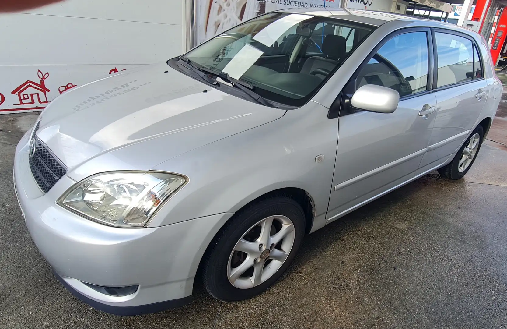Toyota Corolla Corolla Wagon 2.0 D4-D Sol Sol Plateado - 1