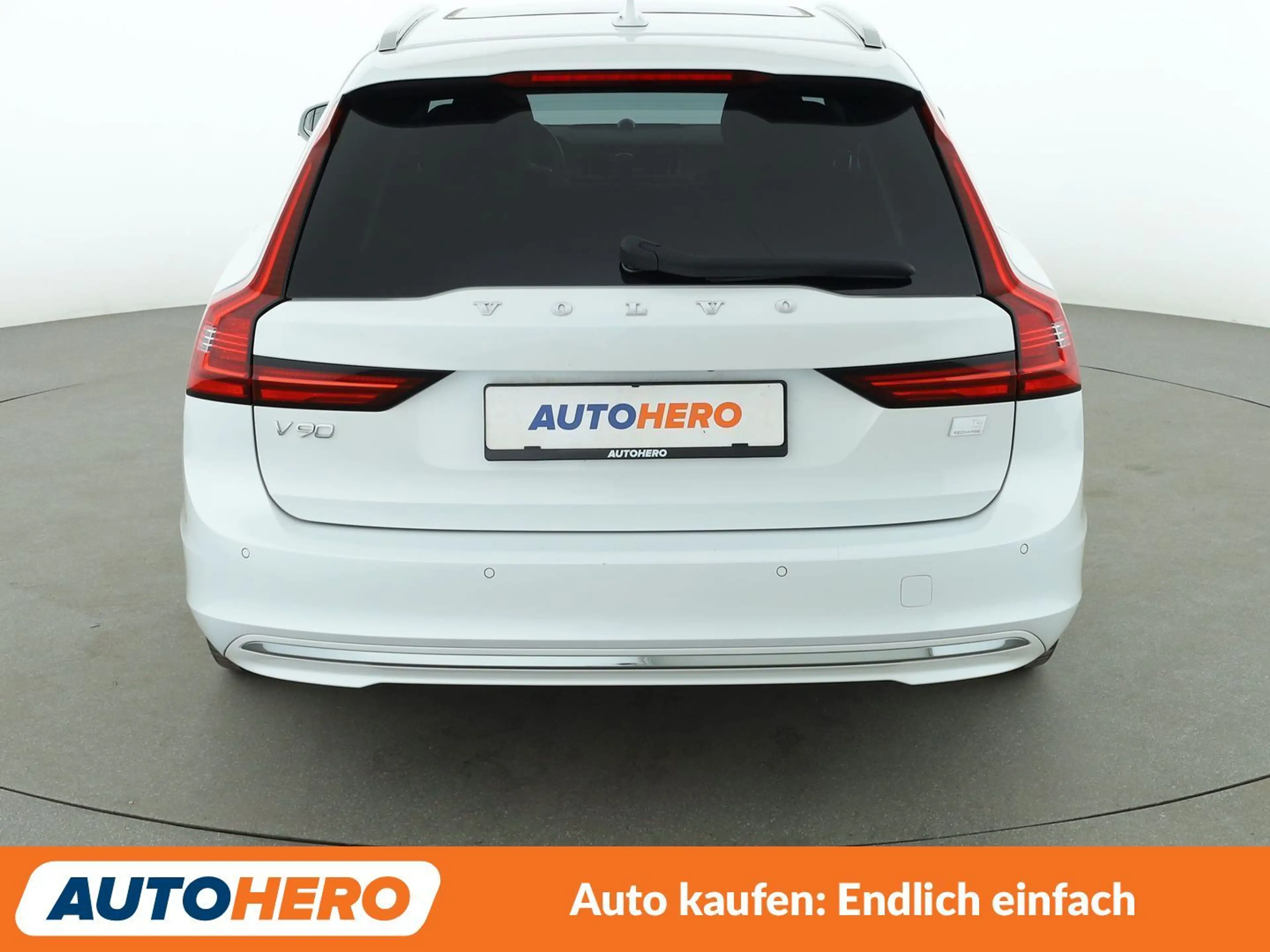 Volvo V90 2.0 T6 Twin Engine Recharge Inscription AWD Aut. — photo 5