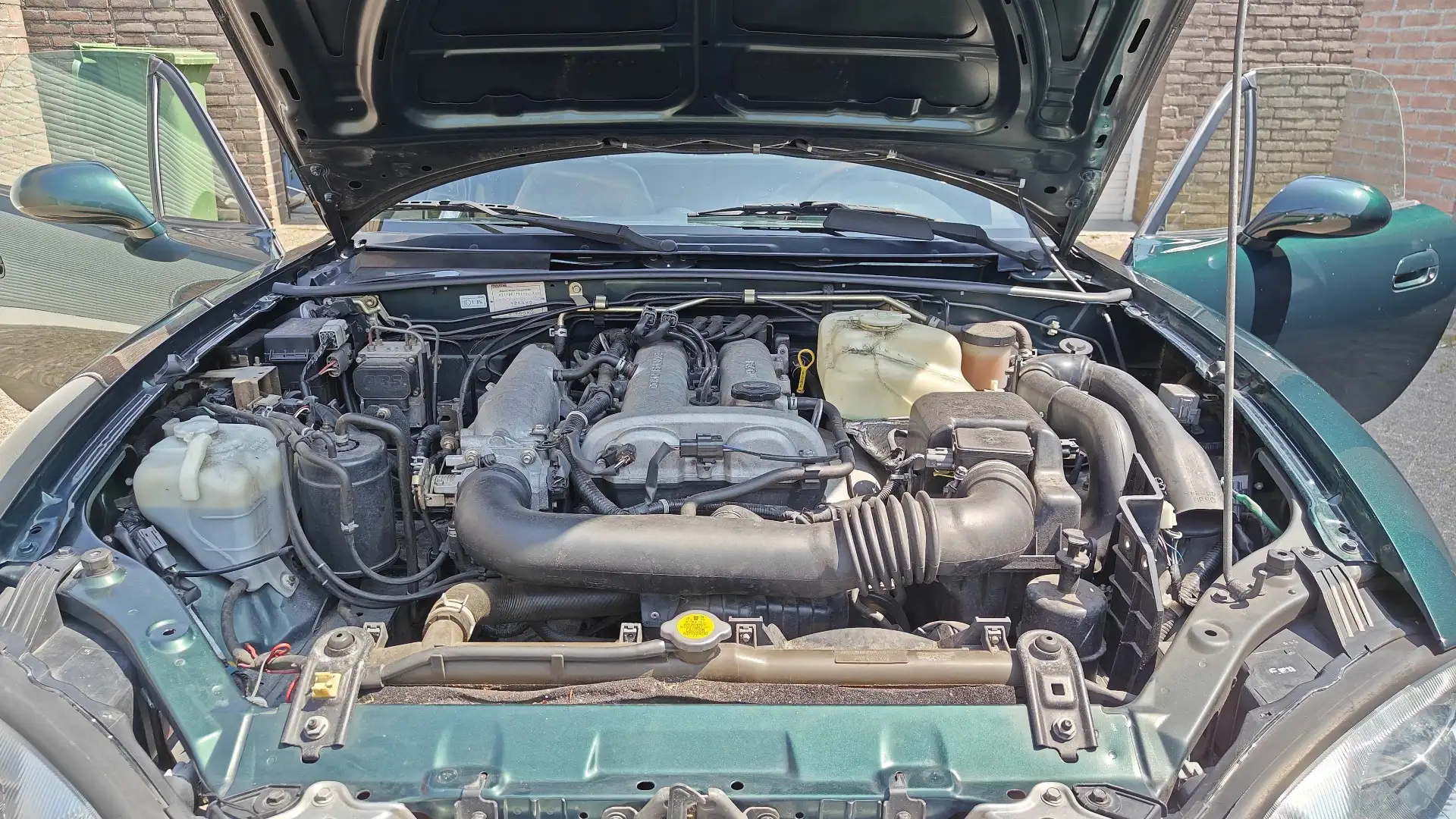 Mazda MX-5 1.6i 16V - 2