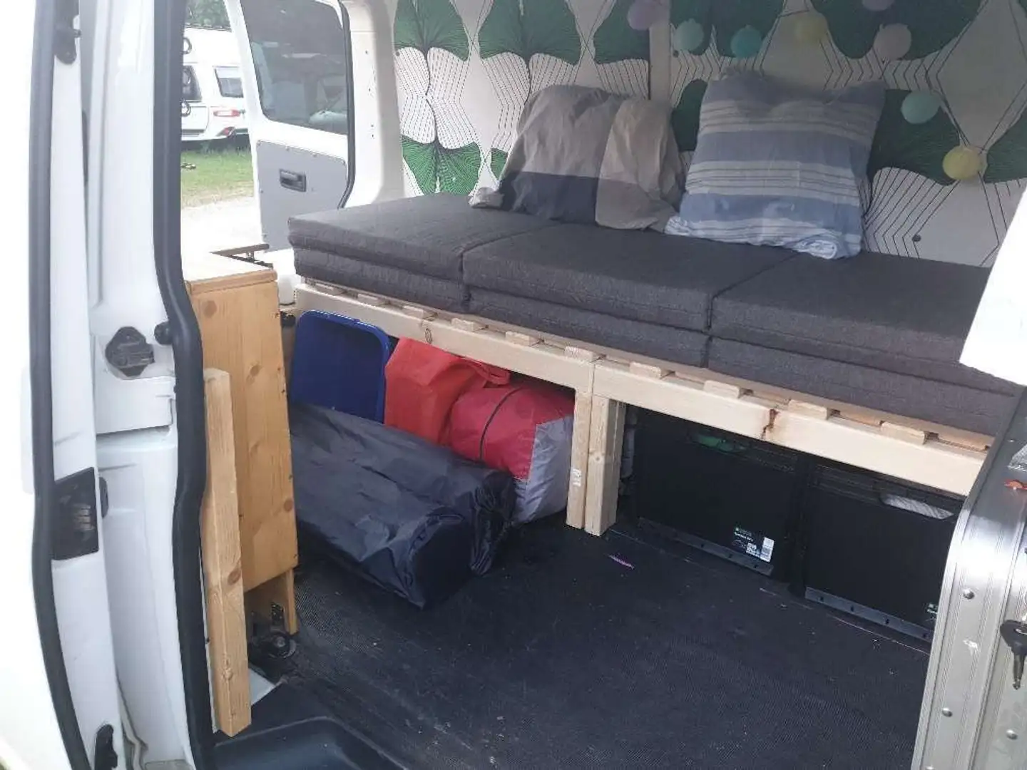 Volkswagen T5 Transporter Camper 1,9 TDI Kleinbus Blanco - 2