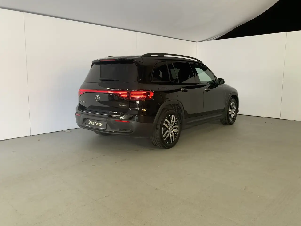Mercedes-Benz EQB 350 4M Electric Art DISTRO 360Kam AHK Burm, миниатюра 5