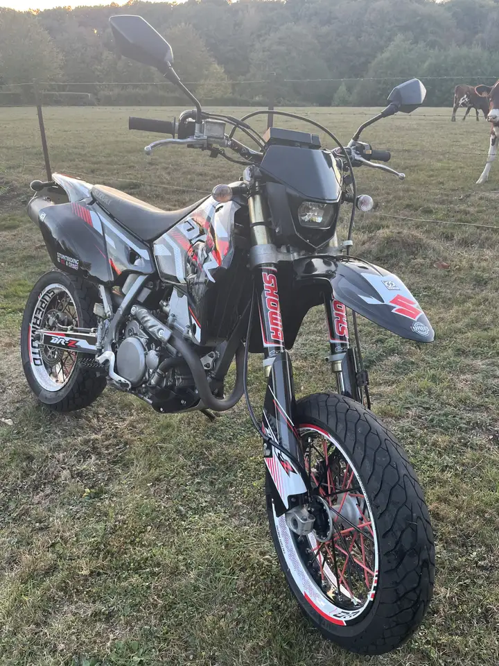 Suzuki DR-Z 400