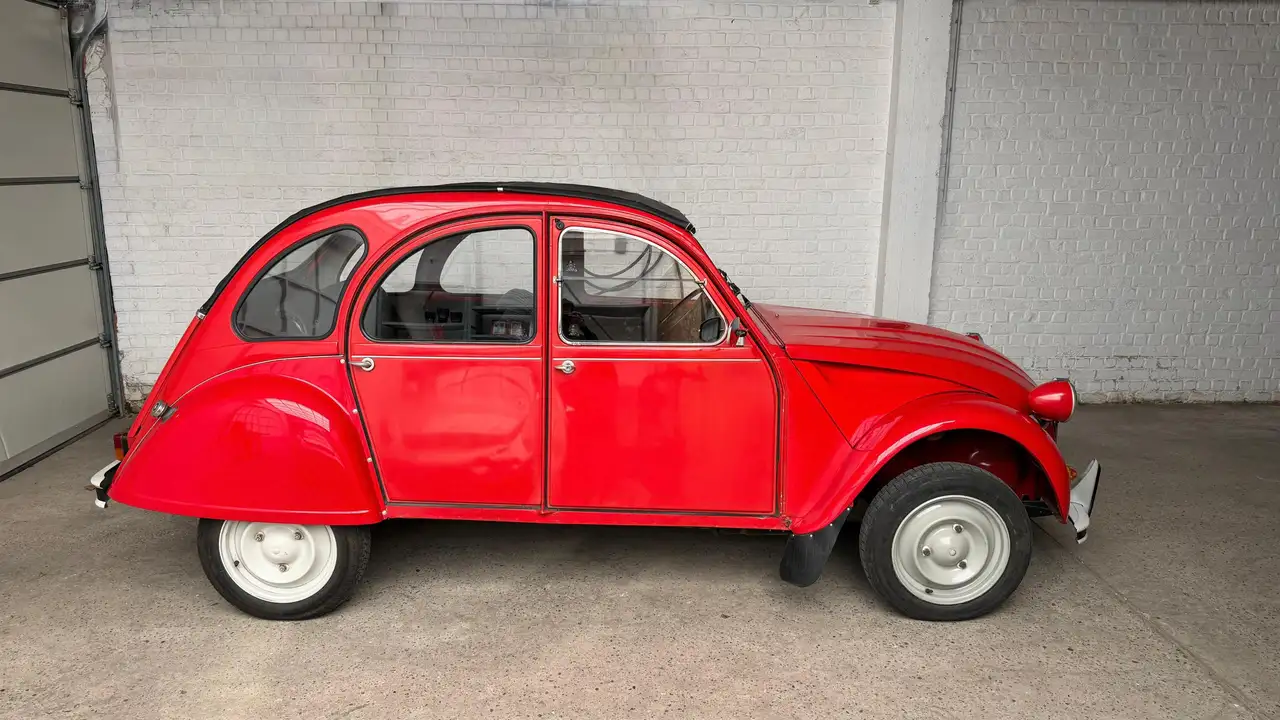 Citroen 2CV6 club, foto 1
