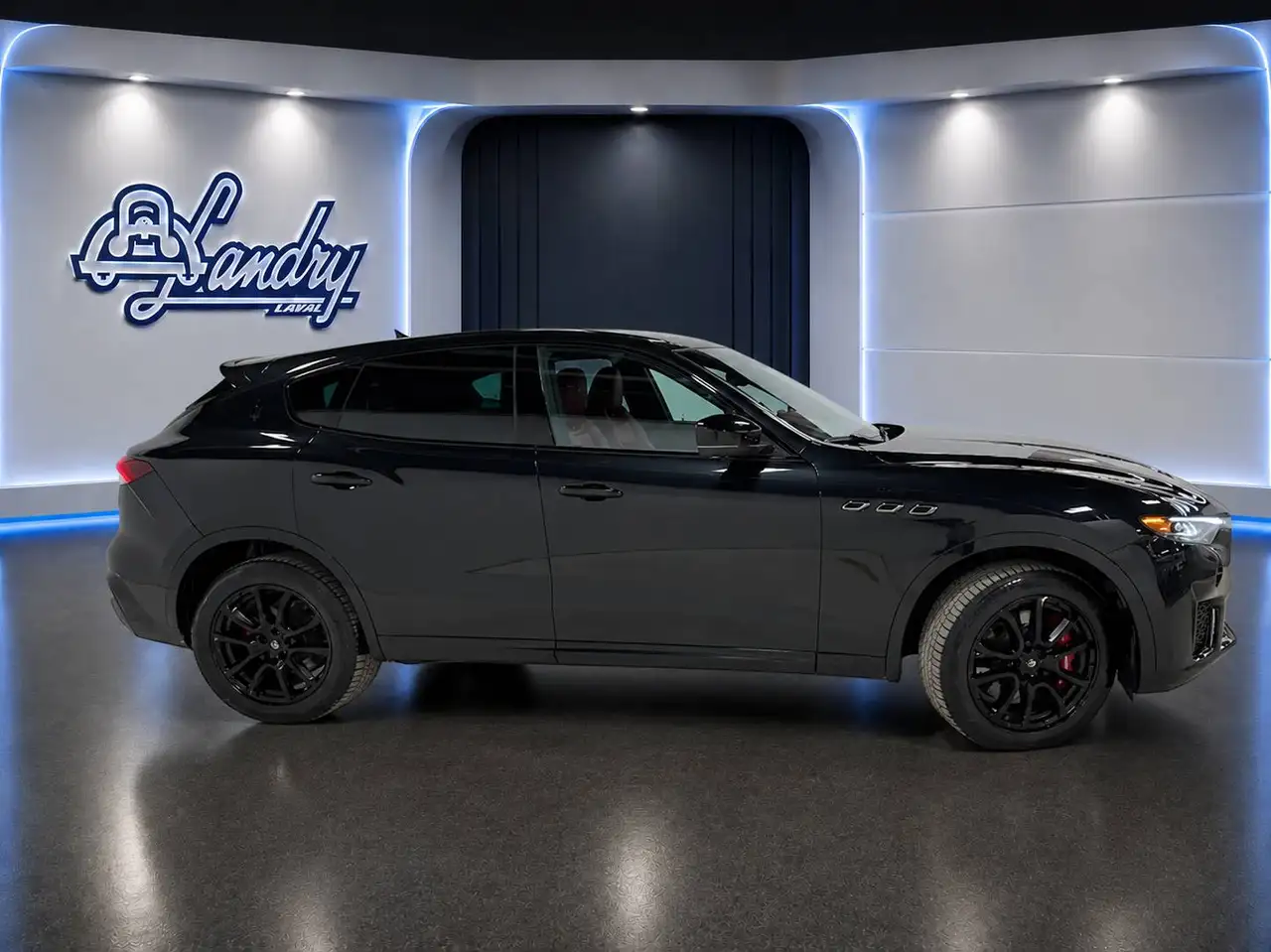 Maserati Levante photo Maserati Levante