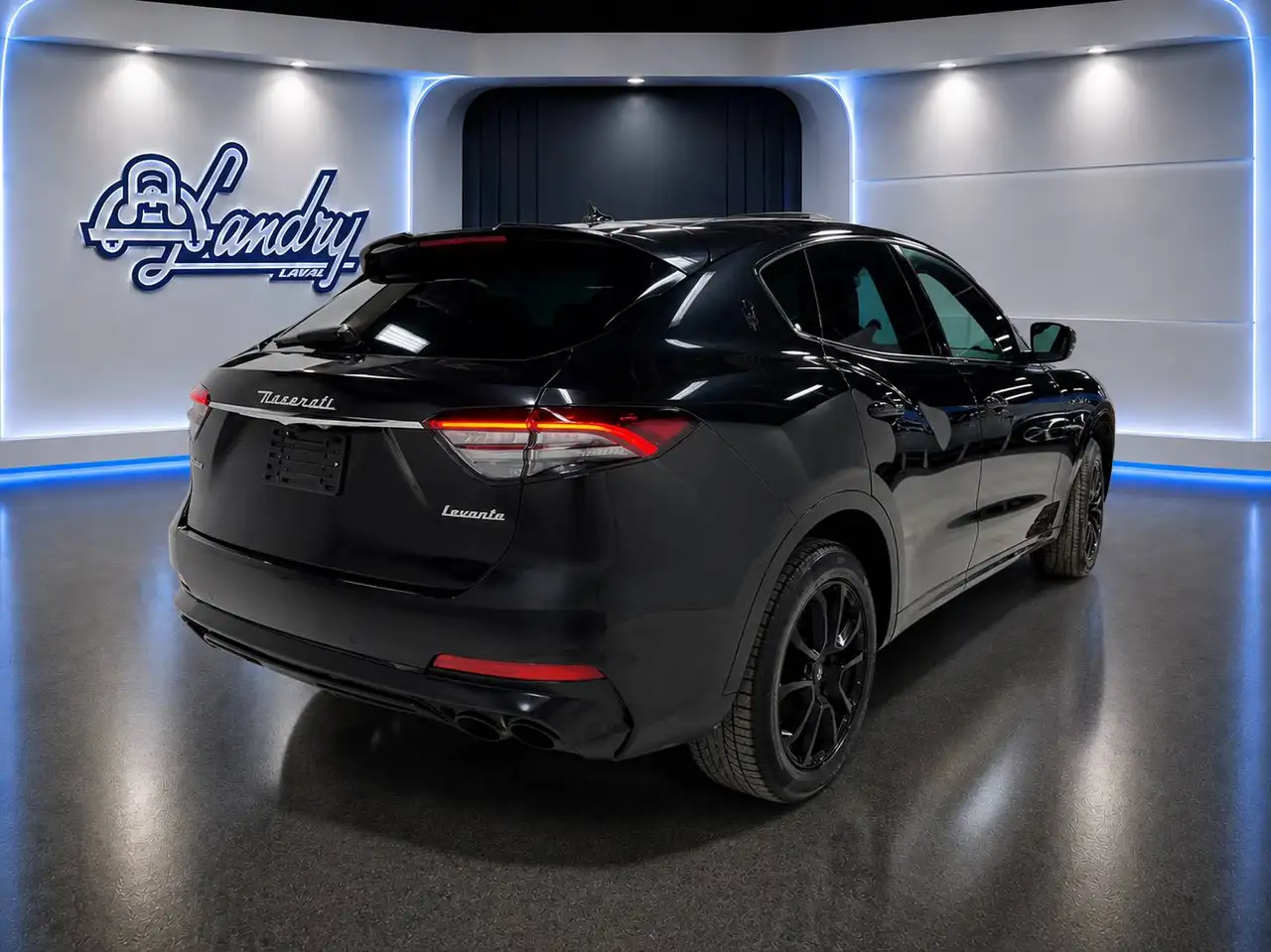 Maserati Levante photo Maserati Levante