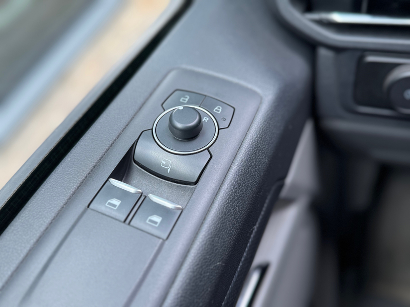 Ford Transit Custom 320 L2 170 Pk Limited Automaat Adaptive CC Navi Ca — photo 8