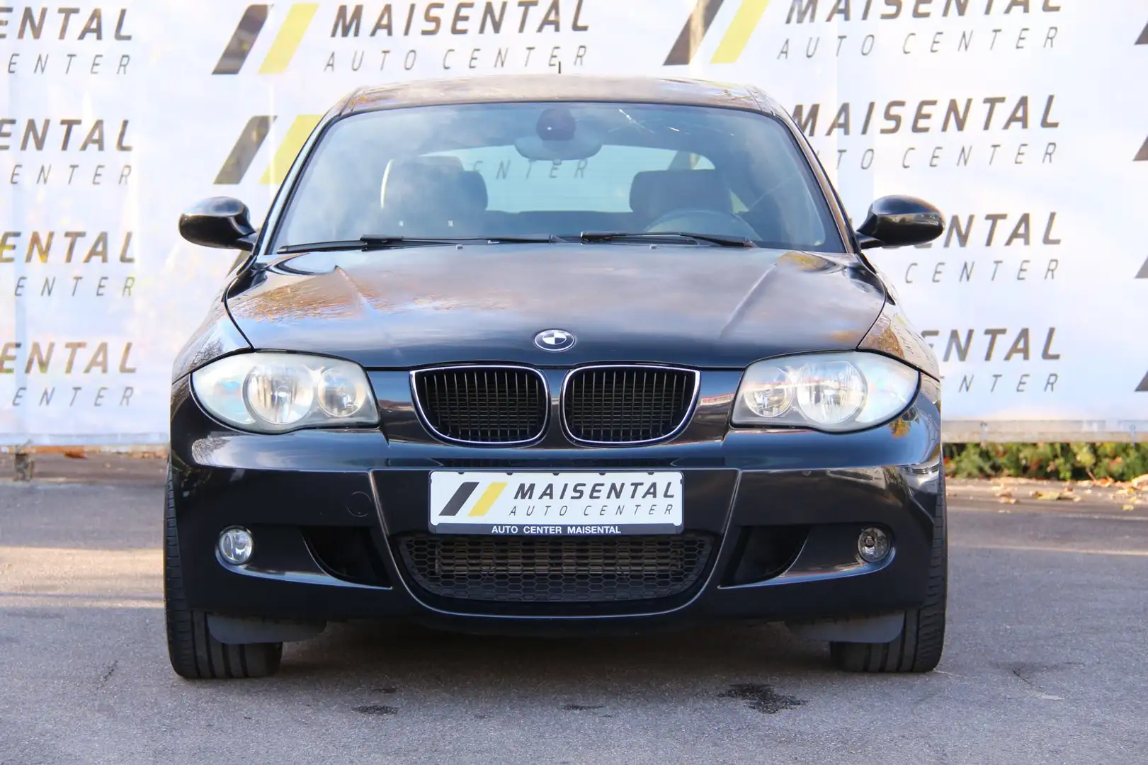BMW 118 d M-Paket|Klima|SHZ|PDC|MFL|18"|el.Fenster Schwarz - 2