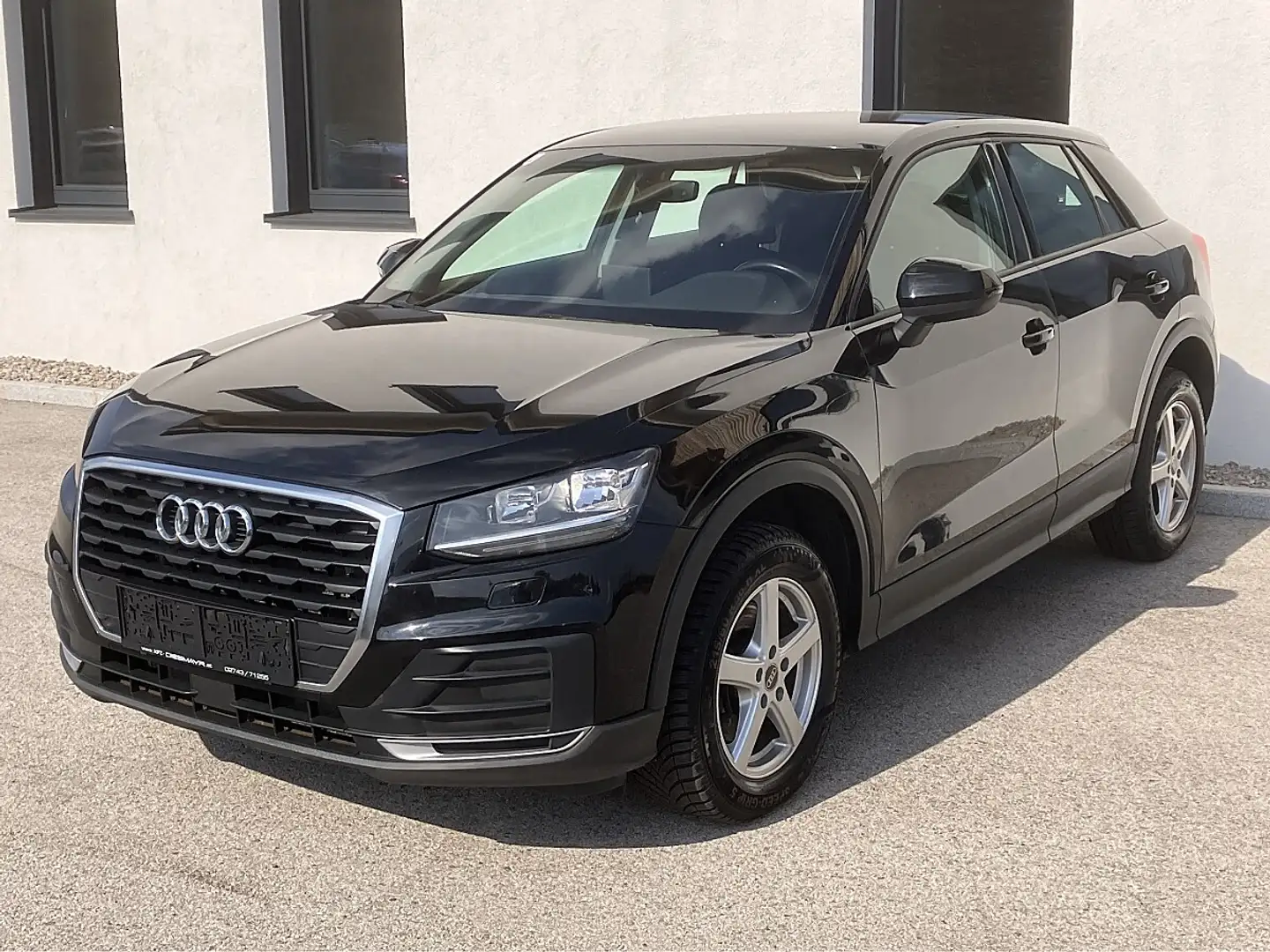 Audi Q2 1,6 TDI Schwarz - 1