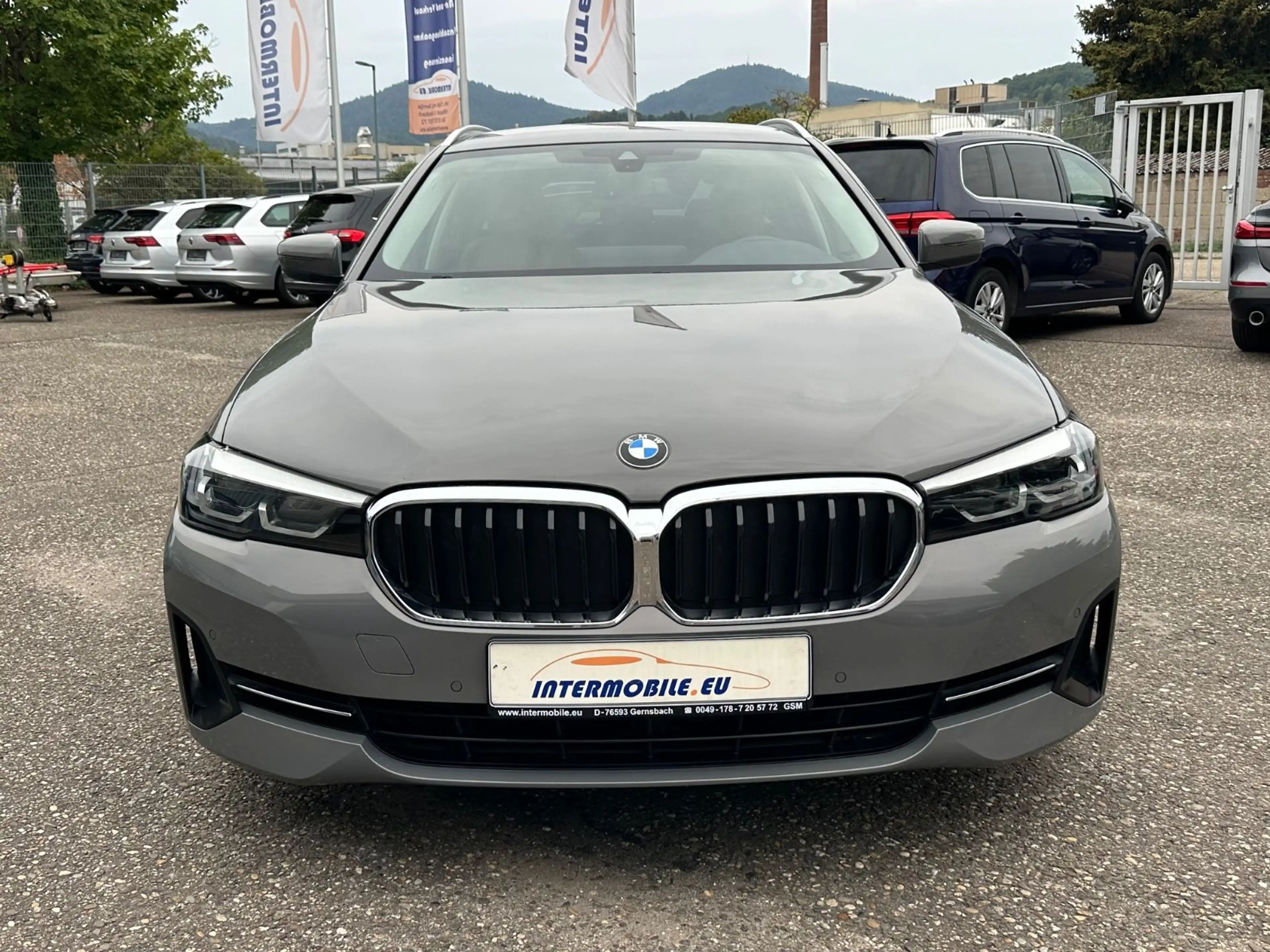 BMW 518 dA 2.0D VIRTUAL LED LEDER NAVI CAM ALU AHK ** — photo 2