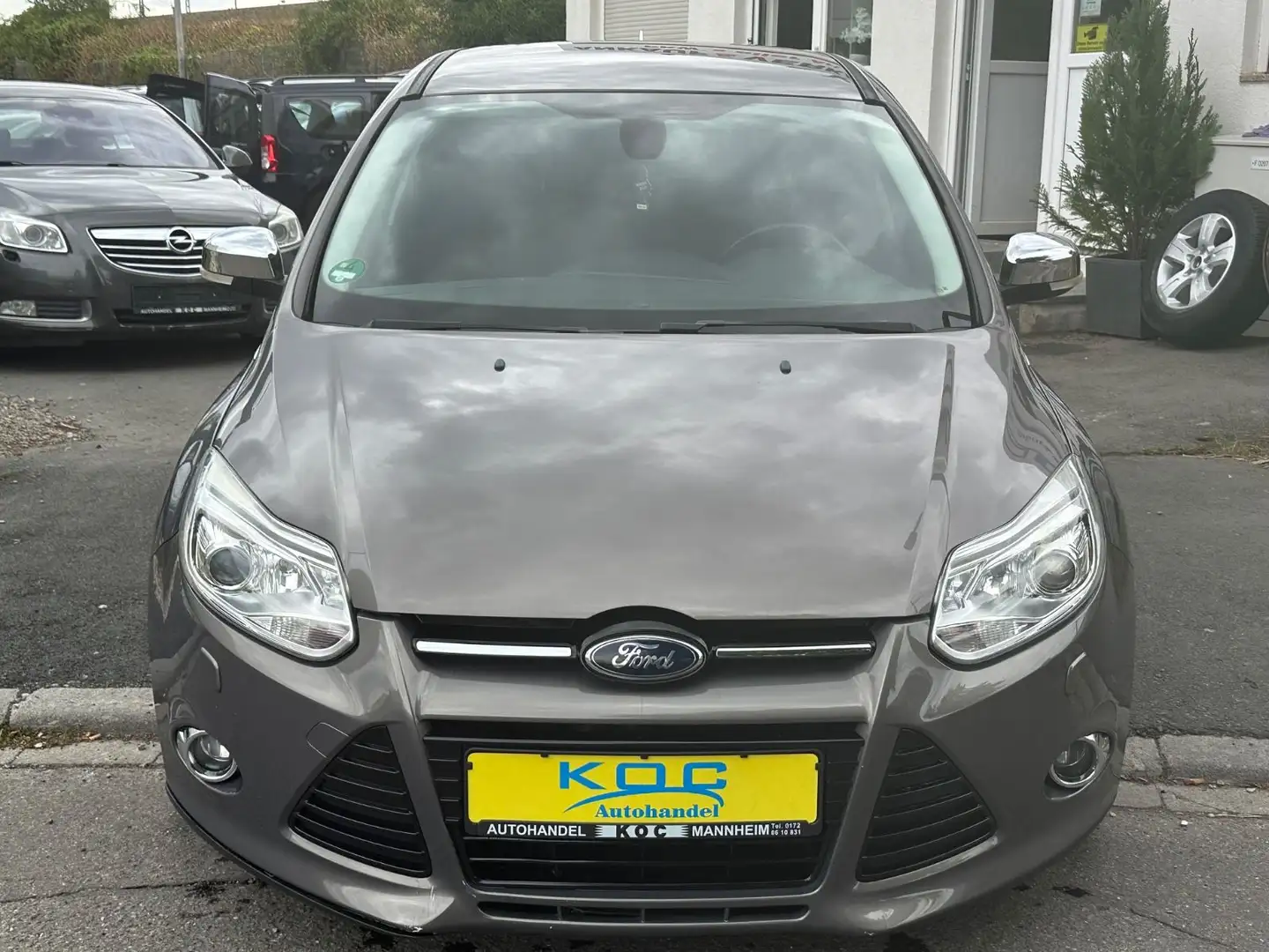 Ford Focus 1,6 Ti-VCT PowerShift Automatik Braun - 2