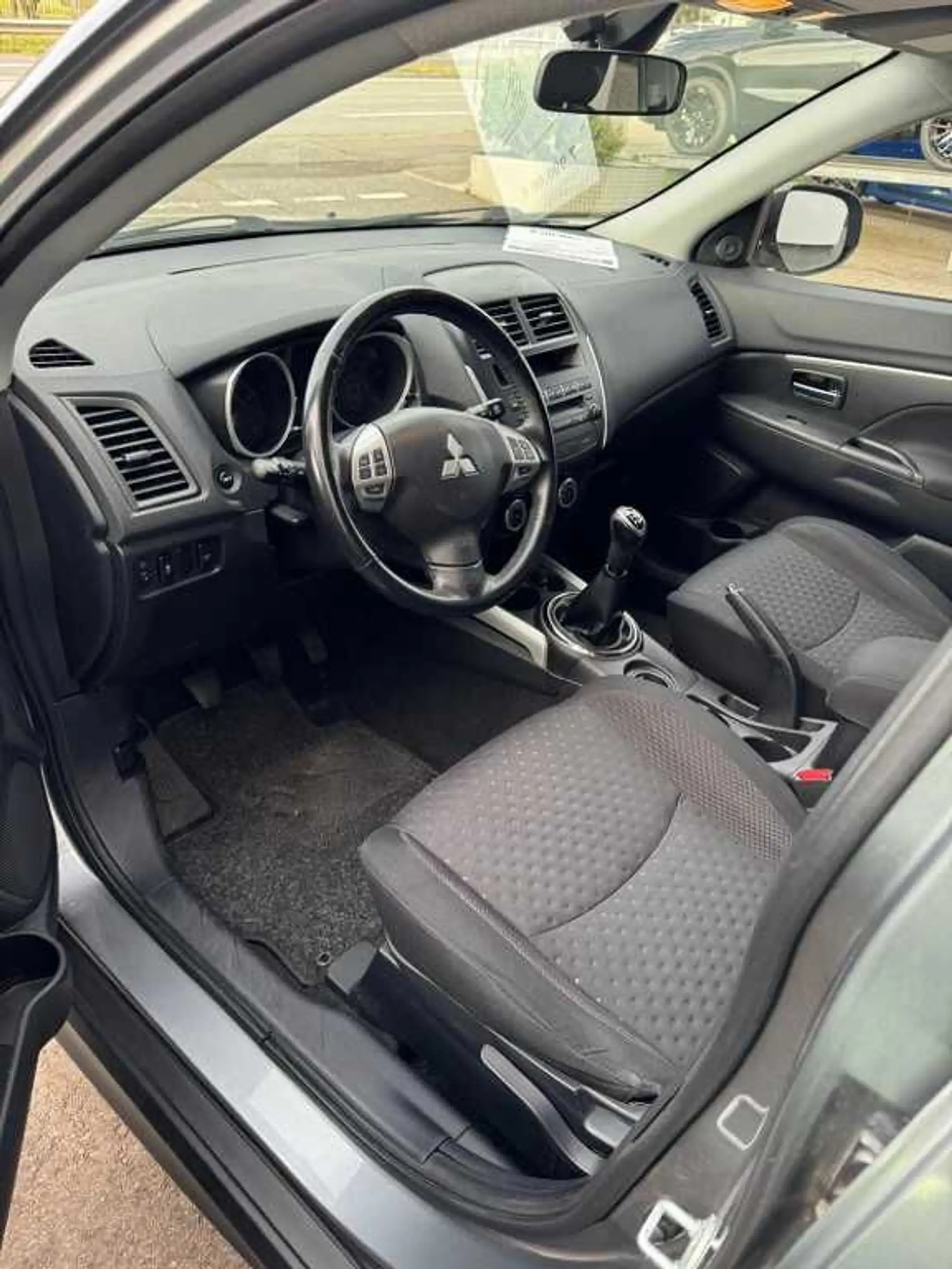 Mitsubishi ASX 1,6 Edition, Scheckheft gepflegt 8-Fach — photo 7