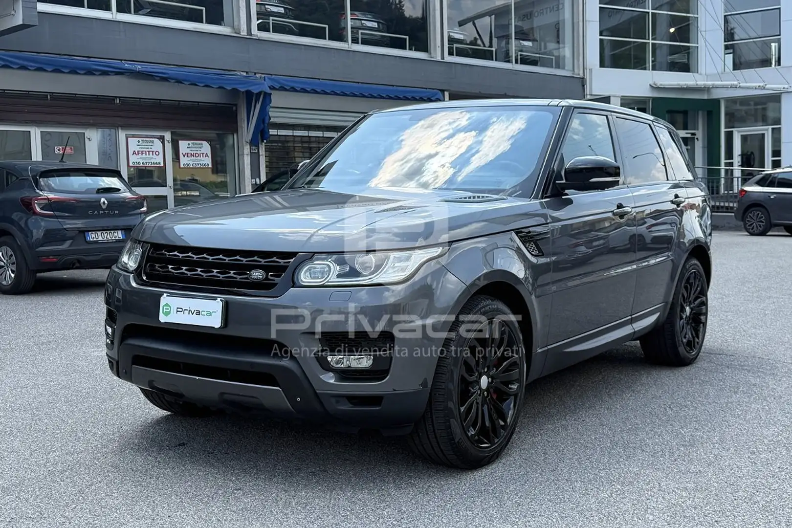Land Rover Range Rover Sport Range Rover Sport 3.0 SDV6 HSE Dynamic Stříbrná - 1