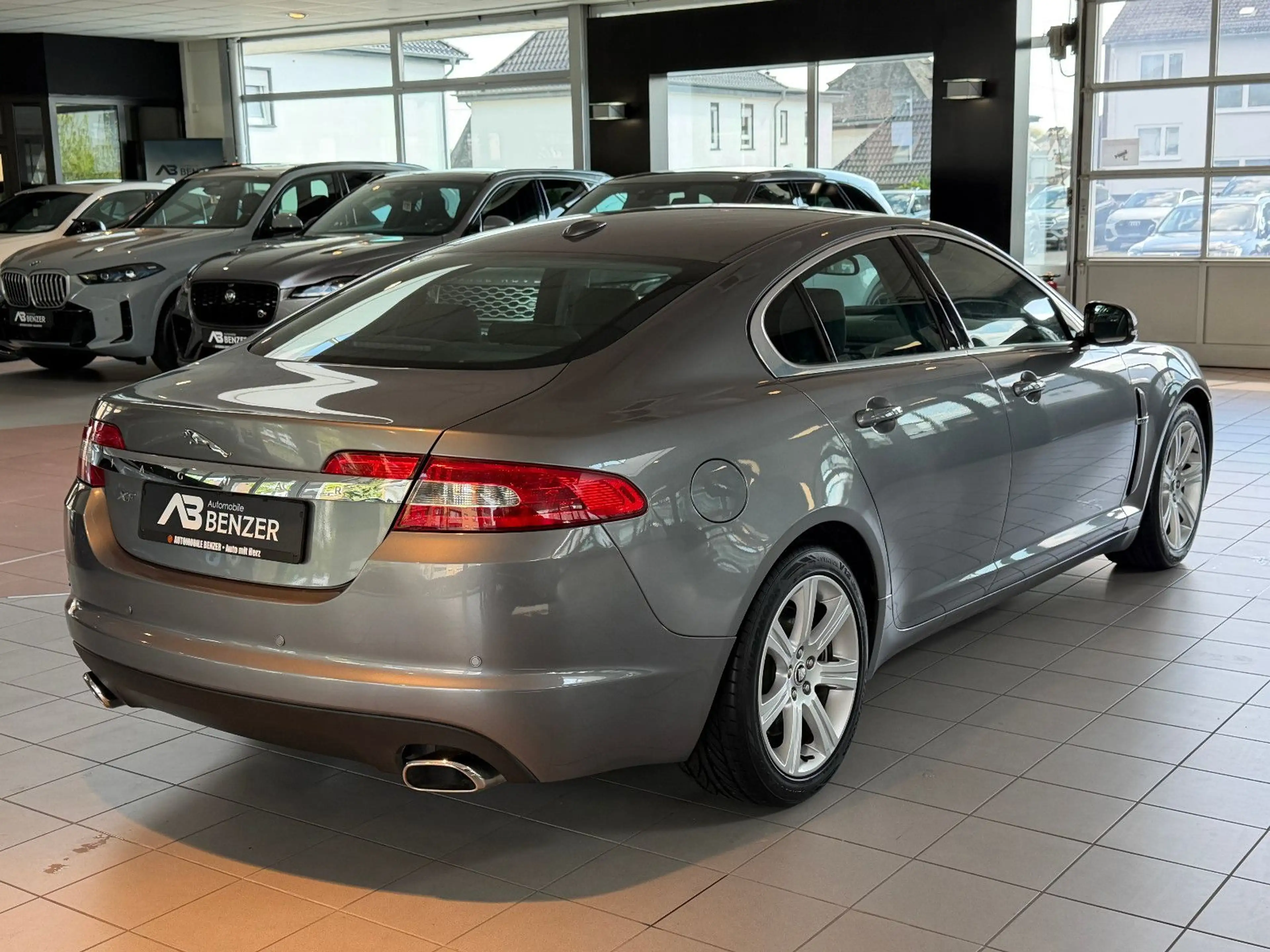 Jaguar XF 3.0 V6 Diesel Edition /S-DACH/KAMERA — photo 9