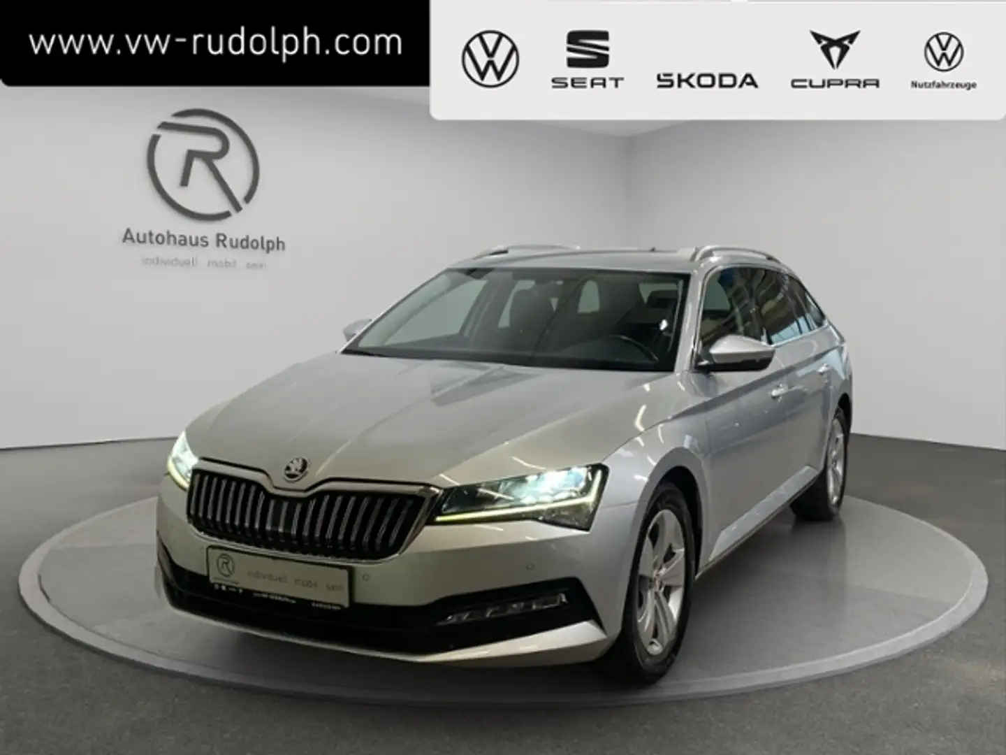 Skoda Superb Combi 2.0 TDI Ambition / RFK AHK Silber - 1
