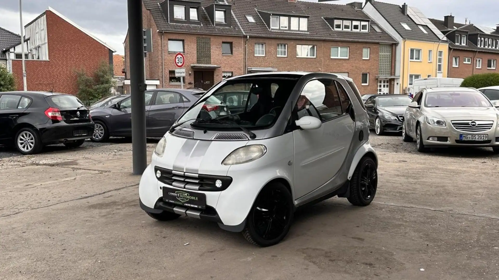 smart city-coupe CDI Passion*Automatik*Klima*Pano*CNG Argintiu - 1