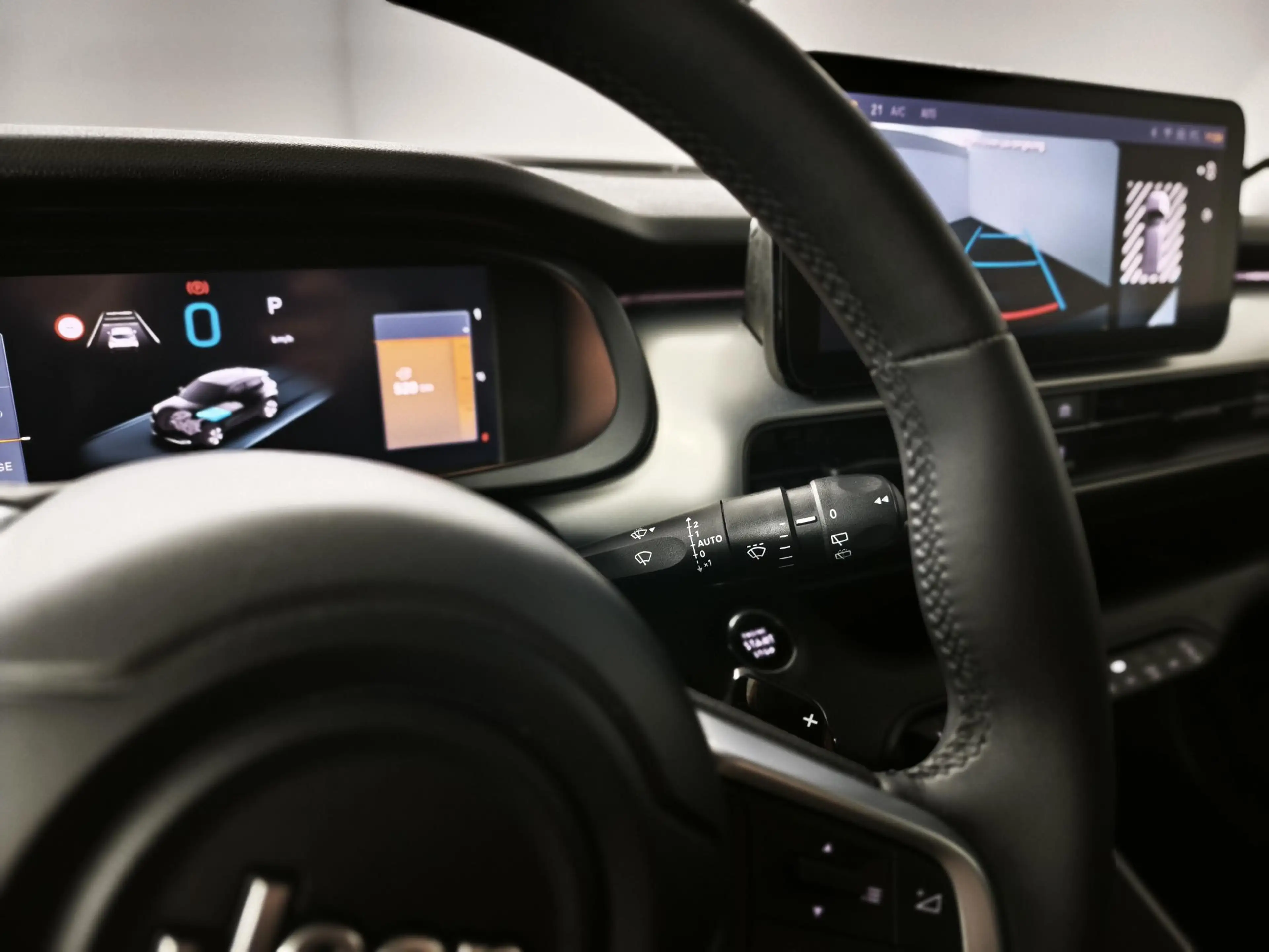 Jeep Avenger 1.2 e-Hybrid Summit | Panoramadak | Camera | Apple — photo 25