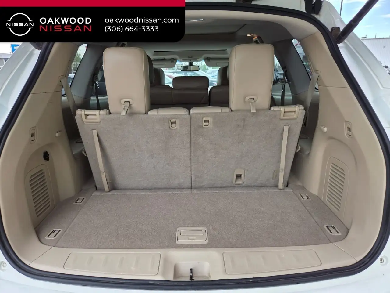Nissan Pathfinder снимка Nissan Pathfinder
