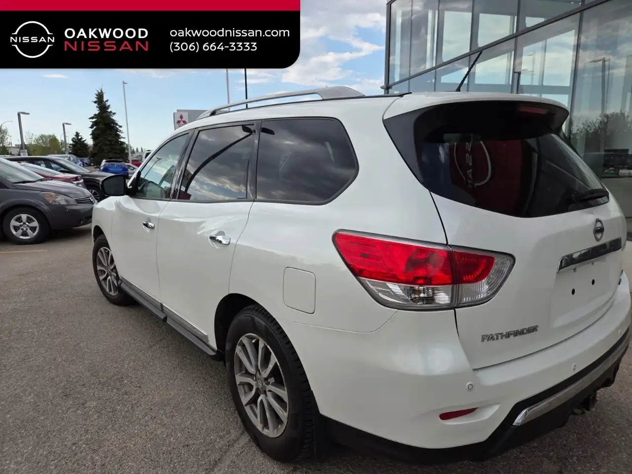 Nissan Pathfinder снимка Nissan Pathfinder