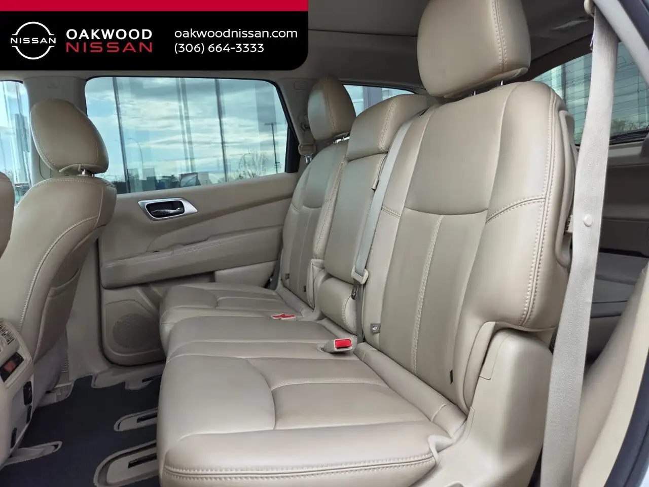 Nissan Pathfinder снимка Nissan Pathfinder
