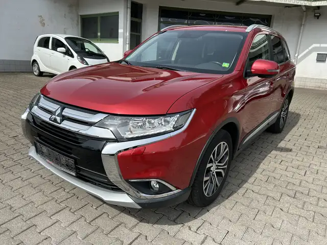 Mitsubishi Outlander Top 4WD.   7Sitze