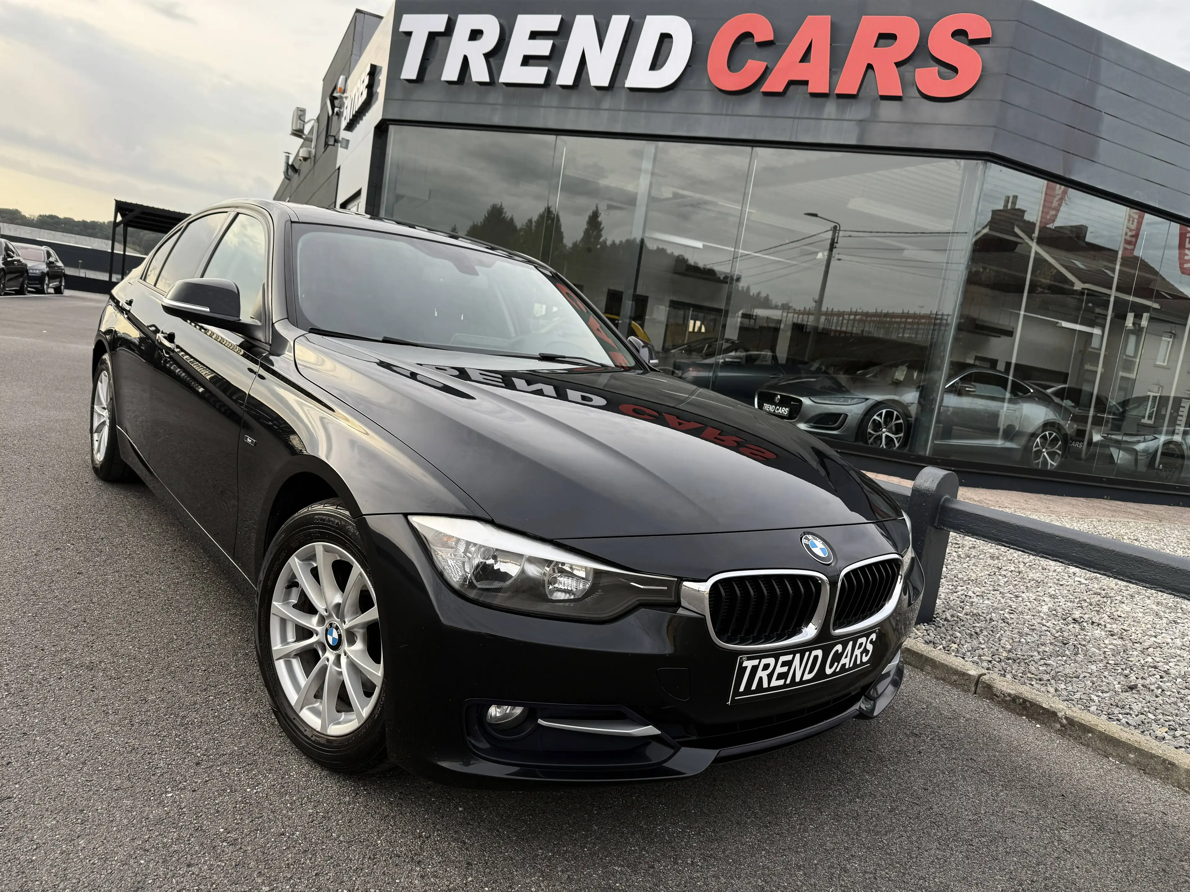BMW 316 316D AUT.PACK SPORT SIEGE CUIR CHAUFFANT CUIR GA 1AN