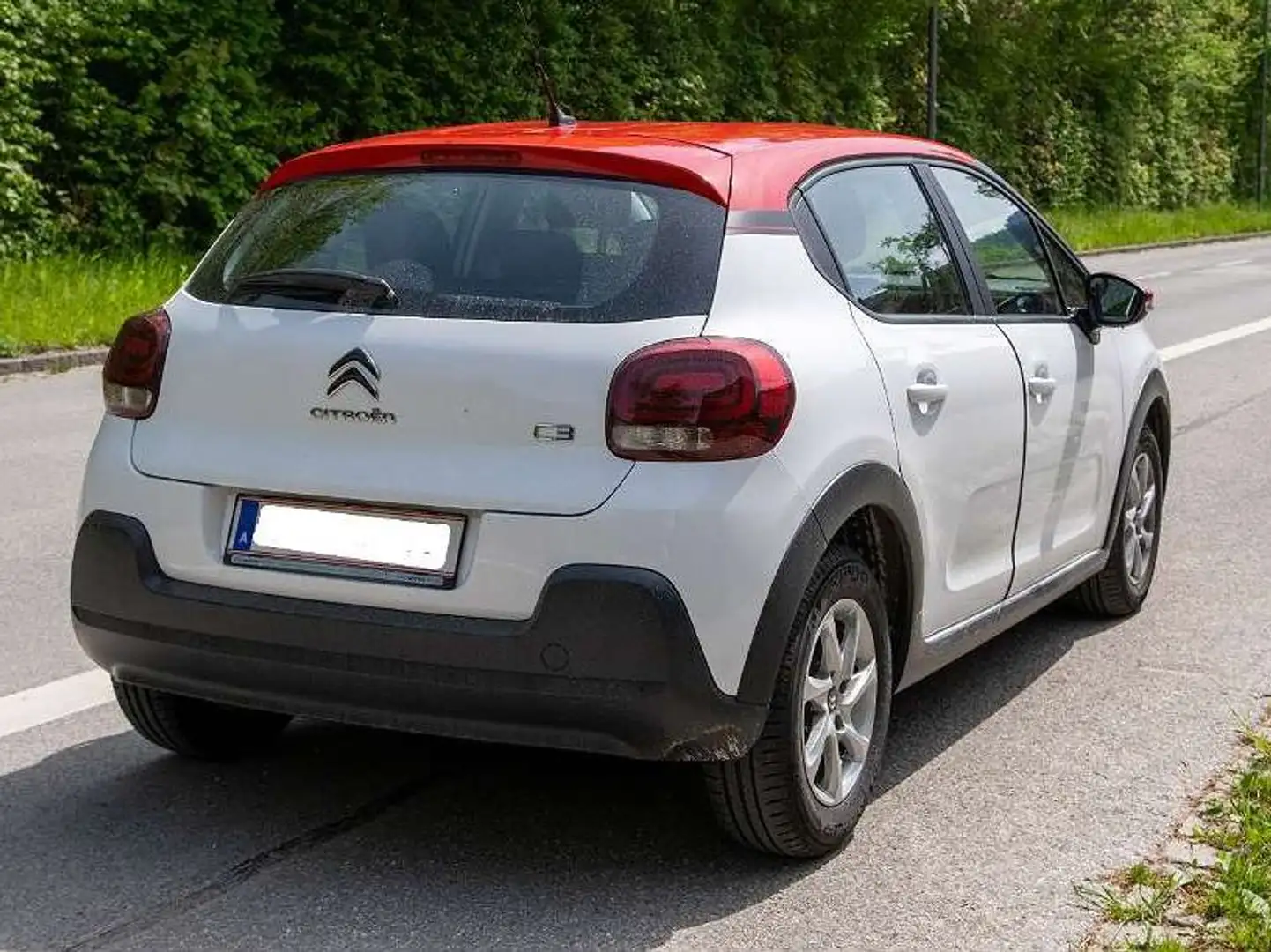 Citroen C3 PureTech 82 5-Gang-Manuell Elle Weiß - 2