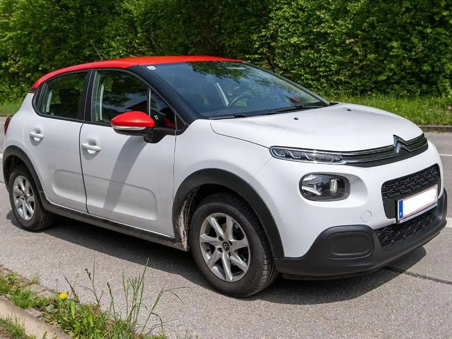 Citroen C3 PureTech 82 5-Gang-Manuell Elle Weiß - 1