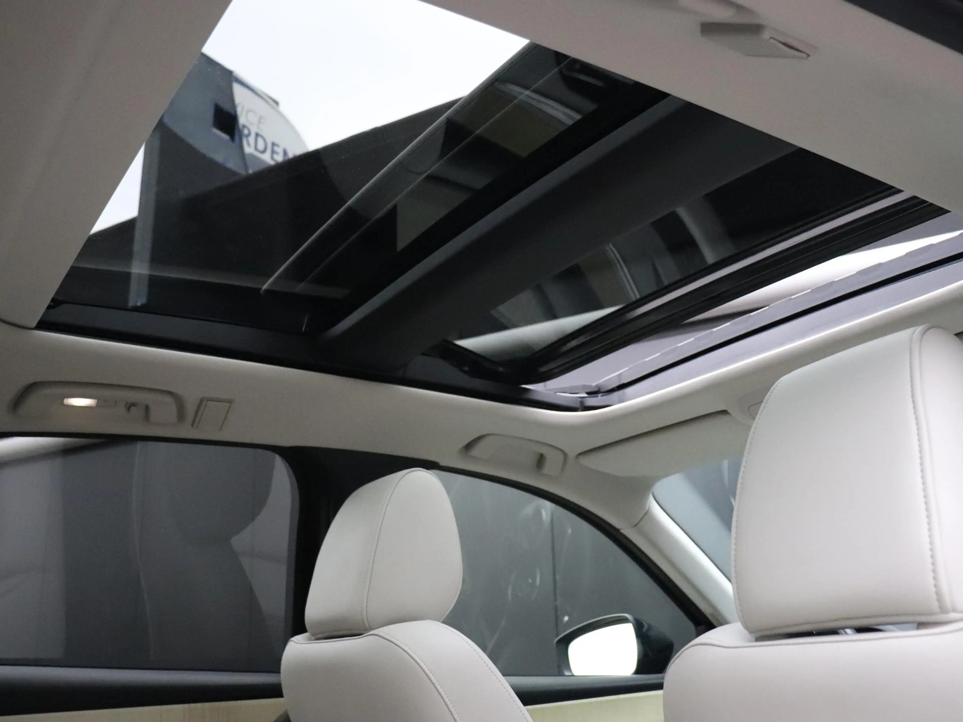 Mazda CX-60 2.5 e-SkyActiv PHEV Takumi AUT | LEER | PANORAMA S — photo 13