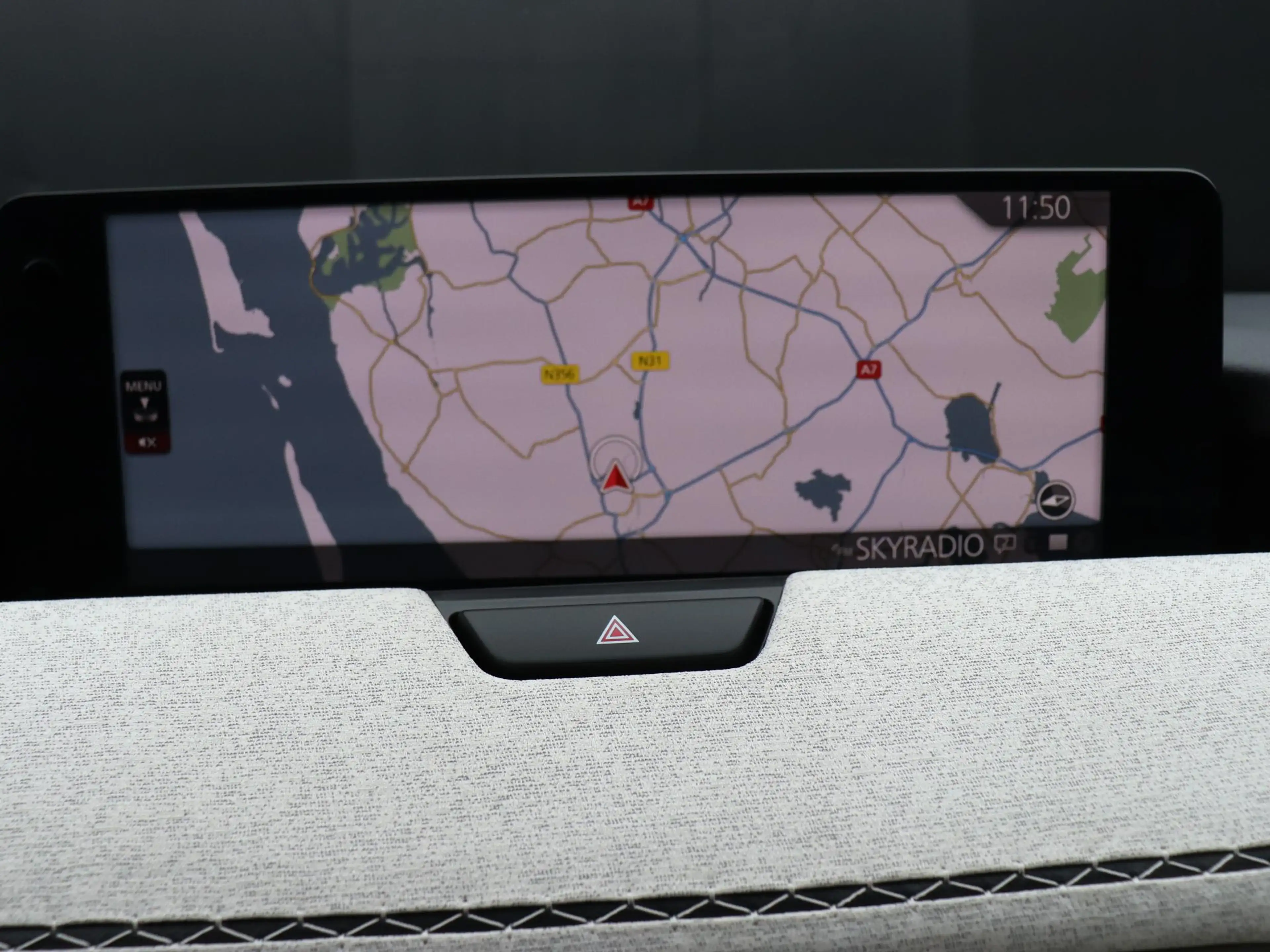 Mazda CX-60 2.5 e-SkyActiv PHEV Takumi AUT | LEER | PANORAMA S — photo 17
