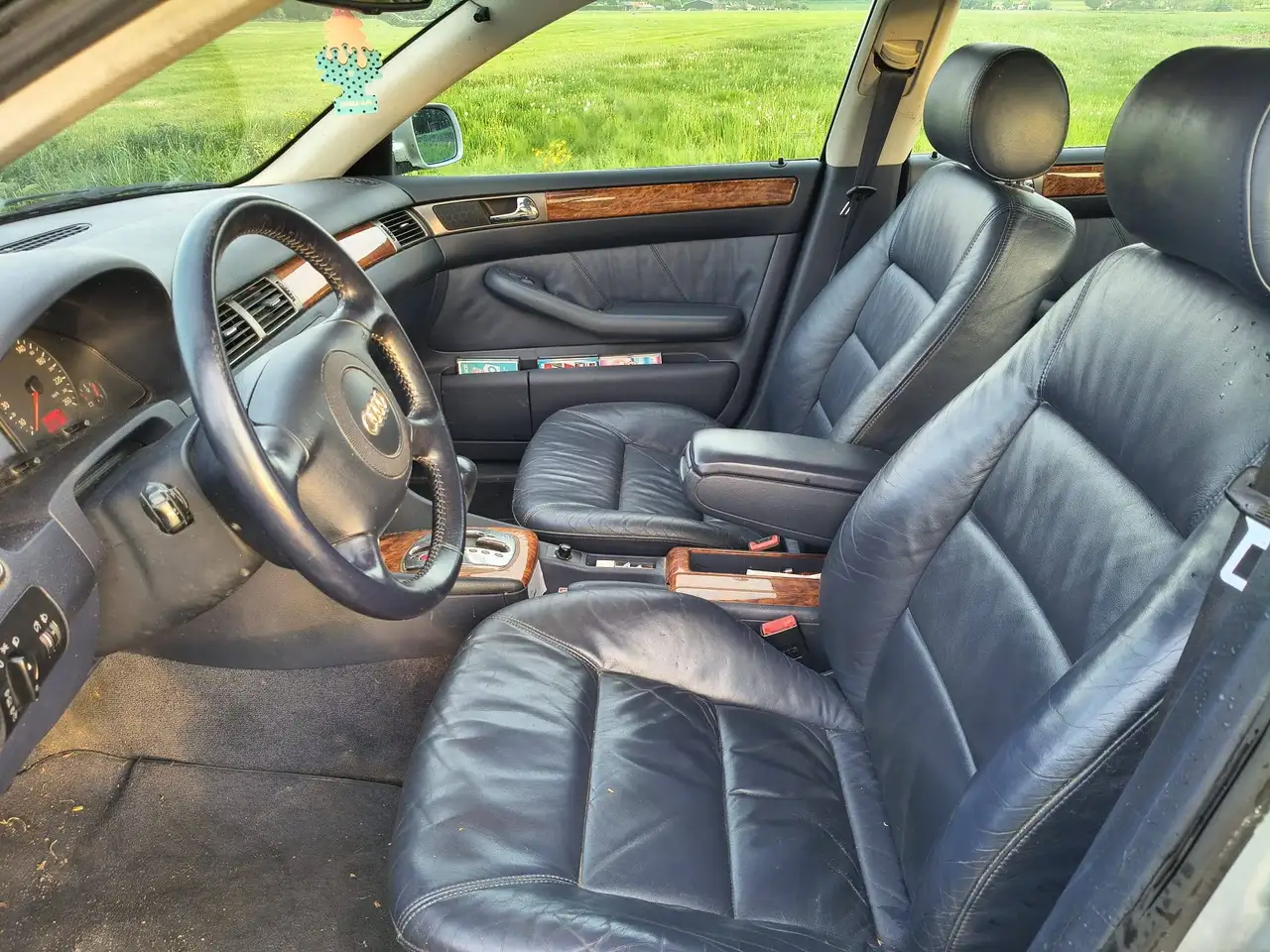 Audi A6 2.4 5V Advance, foto 10