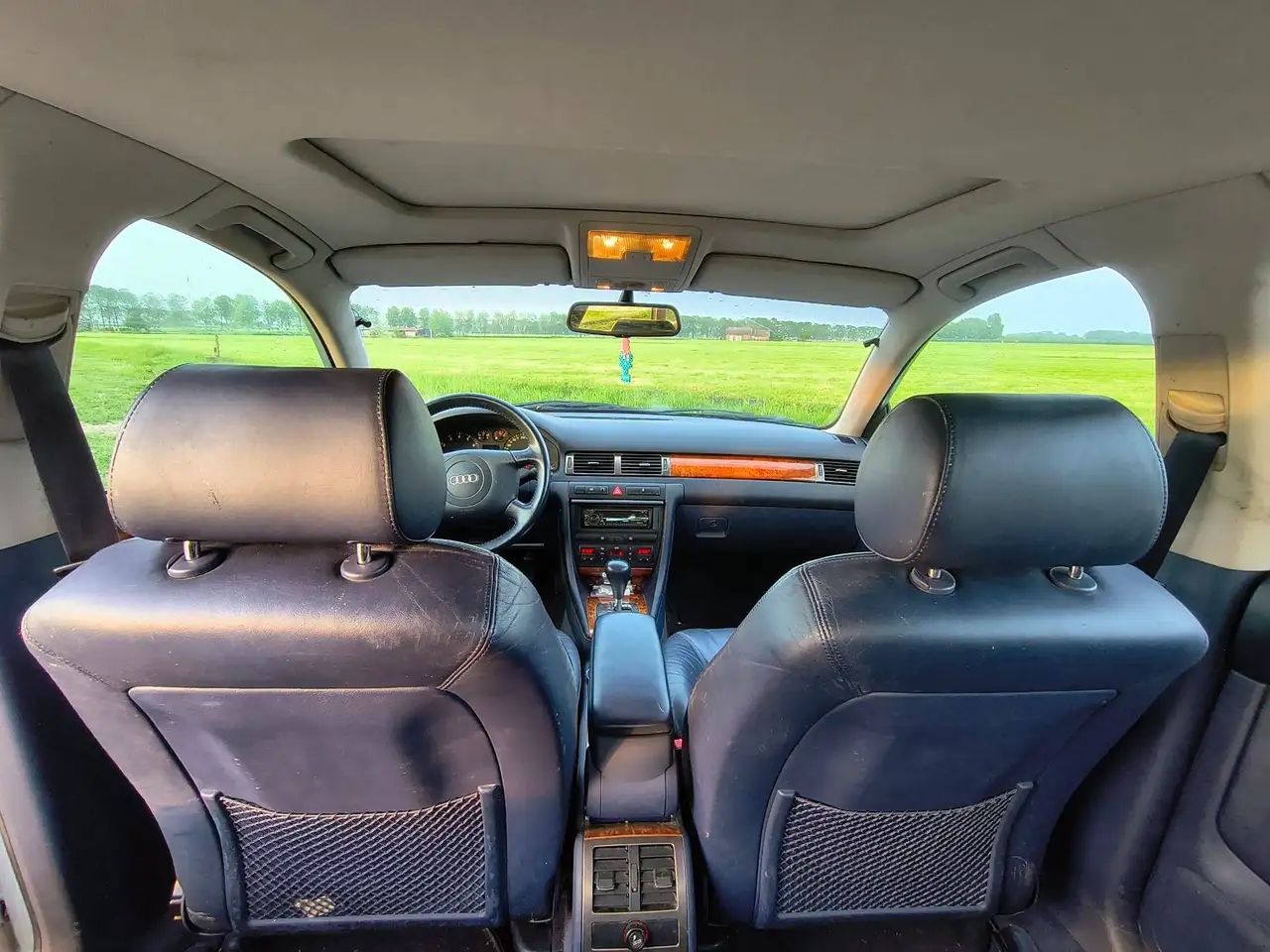 Audi A6 2.4 5V Advance, foto 12