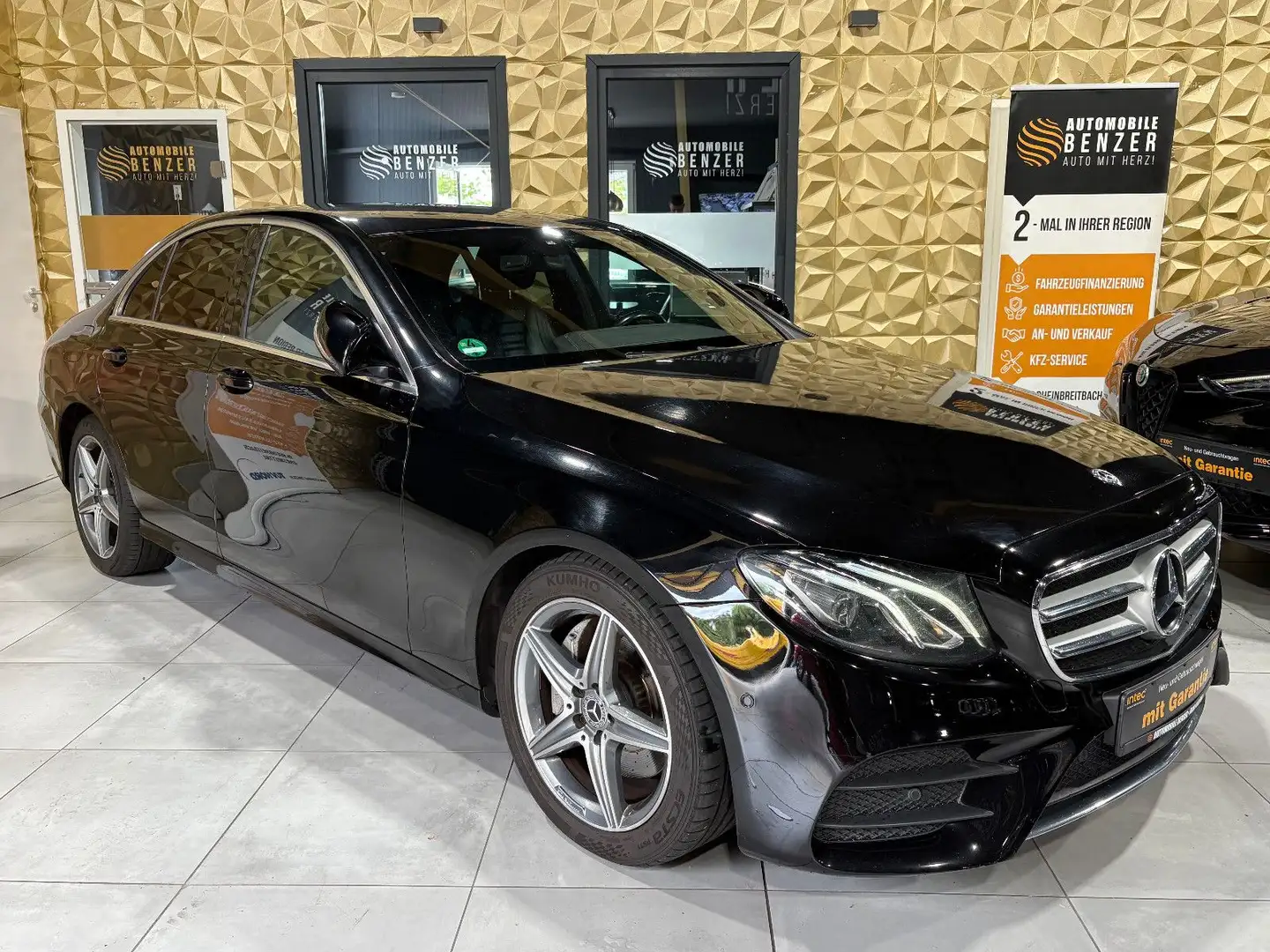 Mercedes-Benz E 200 Lim. d/AMG-LINE/KAMERA/NAVI/SOUND/AMBIENTE Noir - 2
