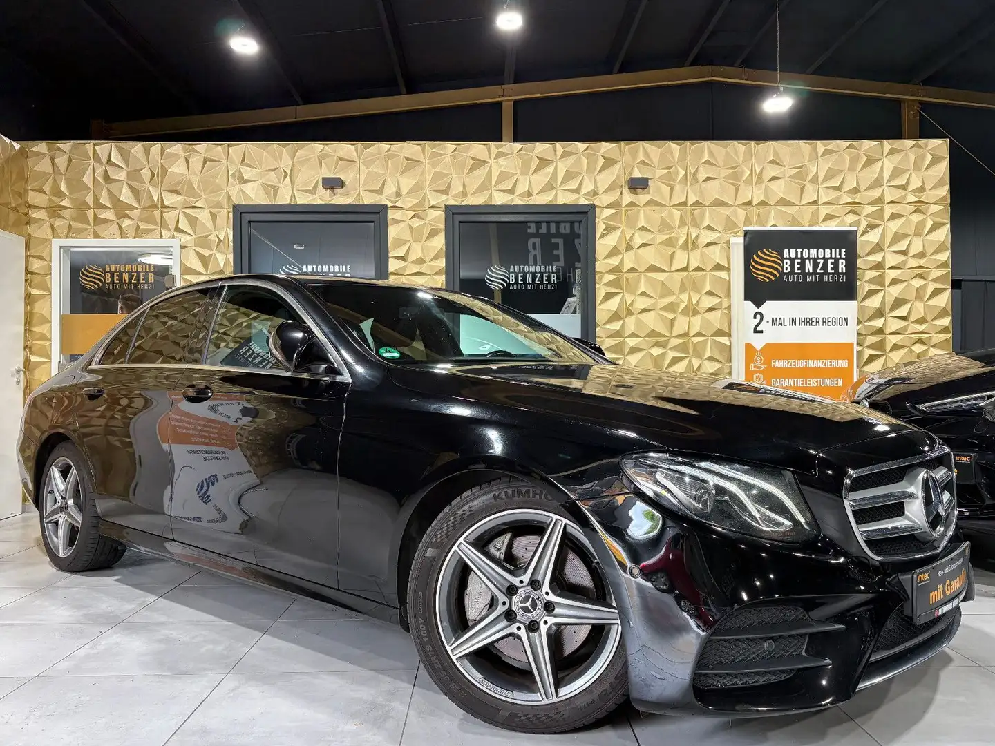 Mercedes-Benz E 200 Lim. d/AMG-LINE/KAMERA/NAVI/SOUND/AMBIENTE Noir - 1