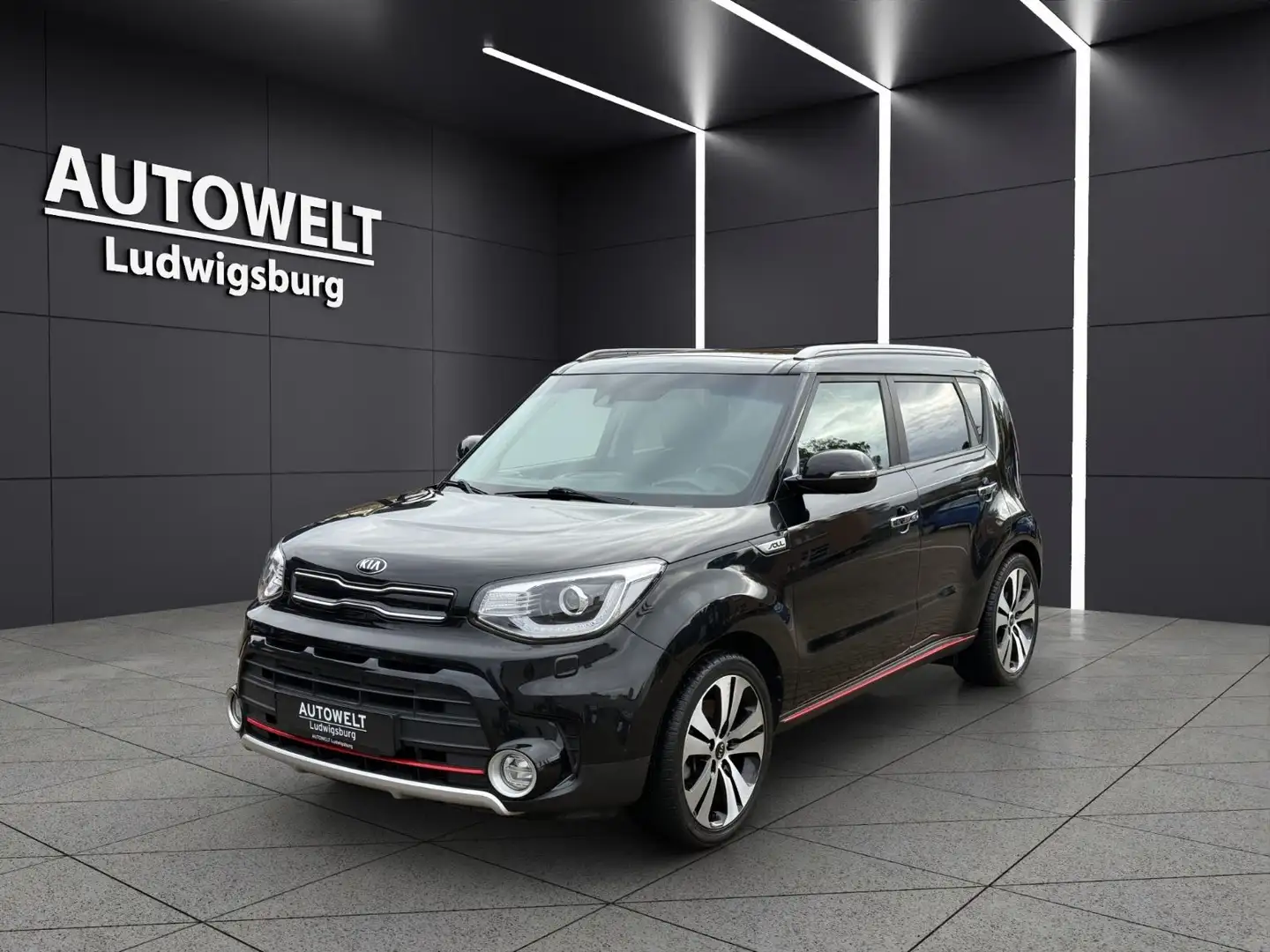 Kia Soul 1.6 TGDI Turbo Schwarz - 1