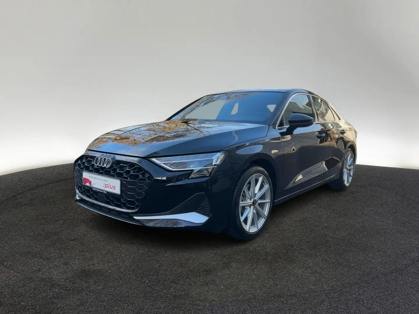 Audi A3 S-Line 35 TDI AHK PANO SONOS STANDH Schwarz - 2