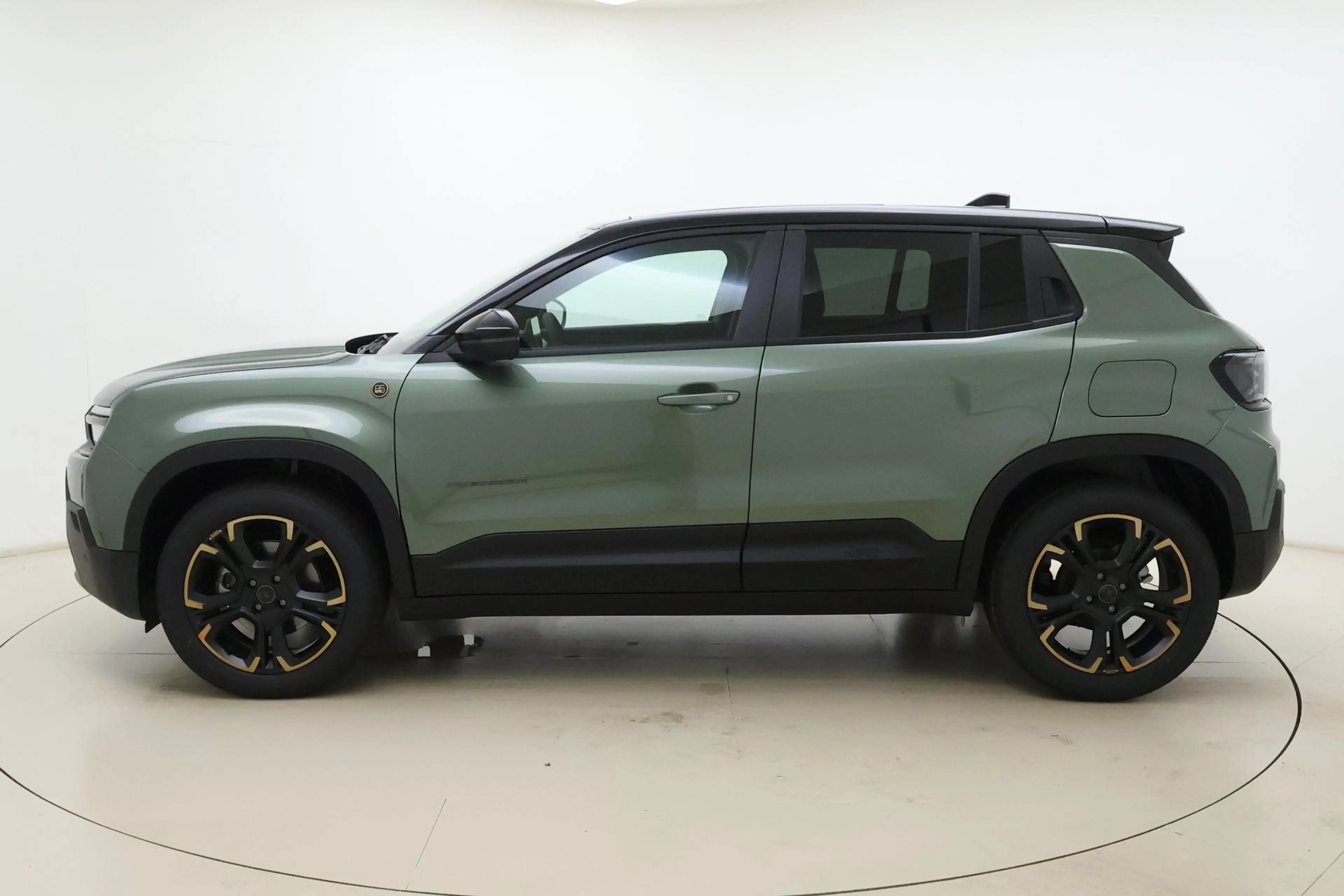 Jeep Avenger e-Hybrid 85th Anniversary | Limited editie | Facel — photo 5