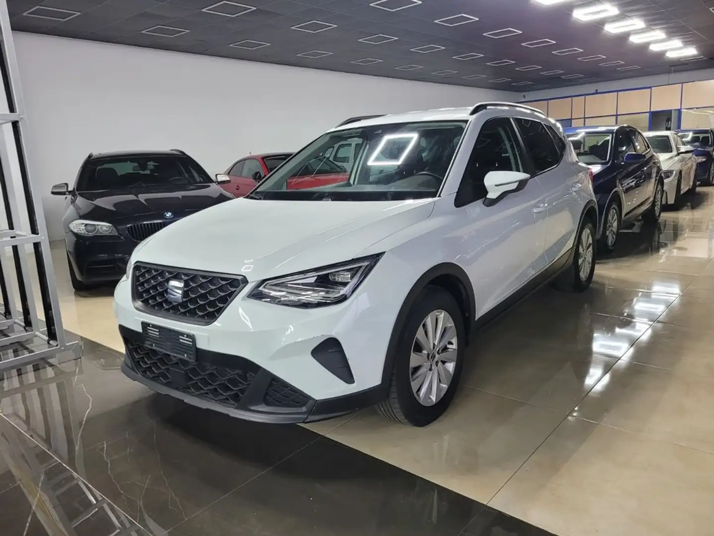 SEAT Arona 1.0 TSI S&S Reference XM 95 Blanco - 1
