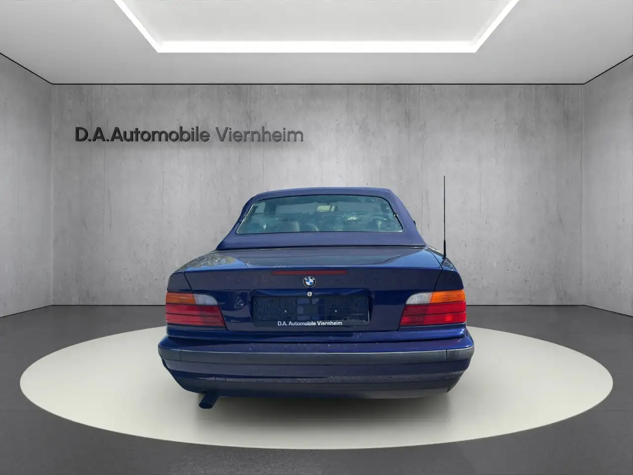 BMW 320 °6 Zylinder°SHZ°Vollleder°Scheckheft°2Hand°, foto 12