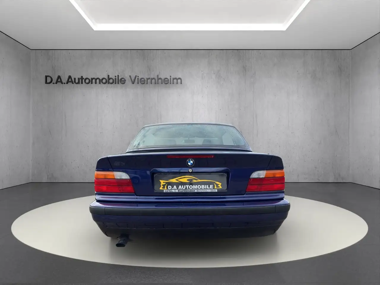 BMW 320 °6 Zylinder°SHZ°Vollleder°Scheckheft°2Hand°, foto 5
