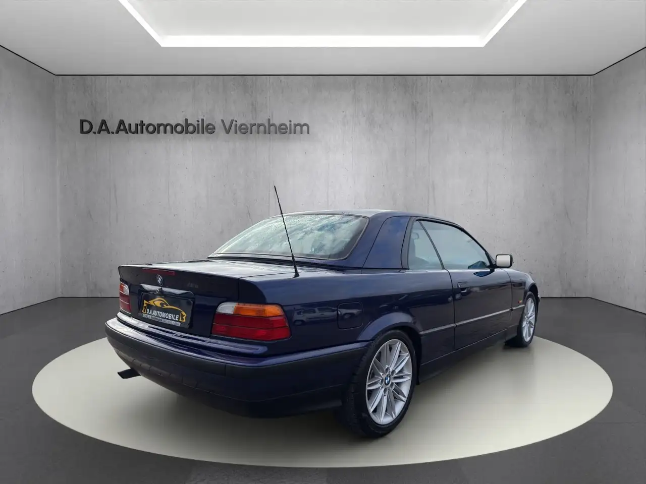BMW 320 °6 Zylinder°SHZ°Vollleder°Scheckheft°2Hand°, foto 6