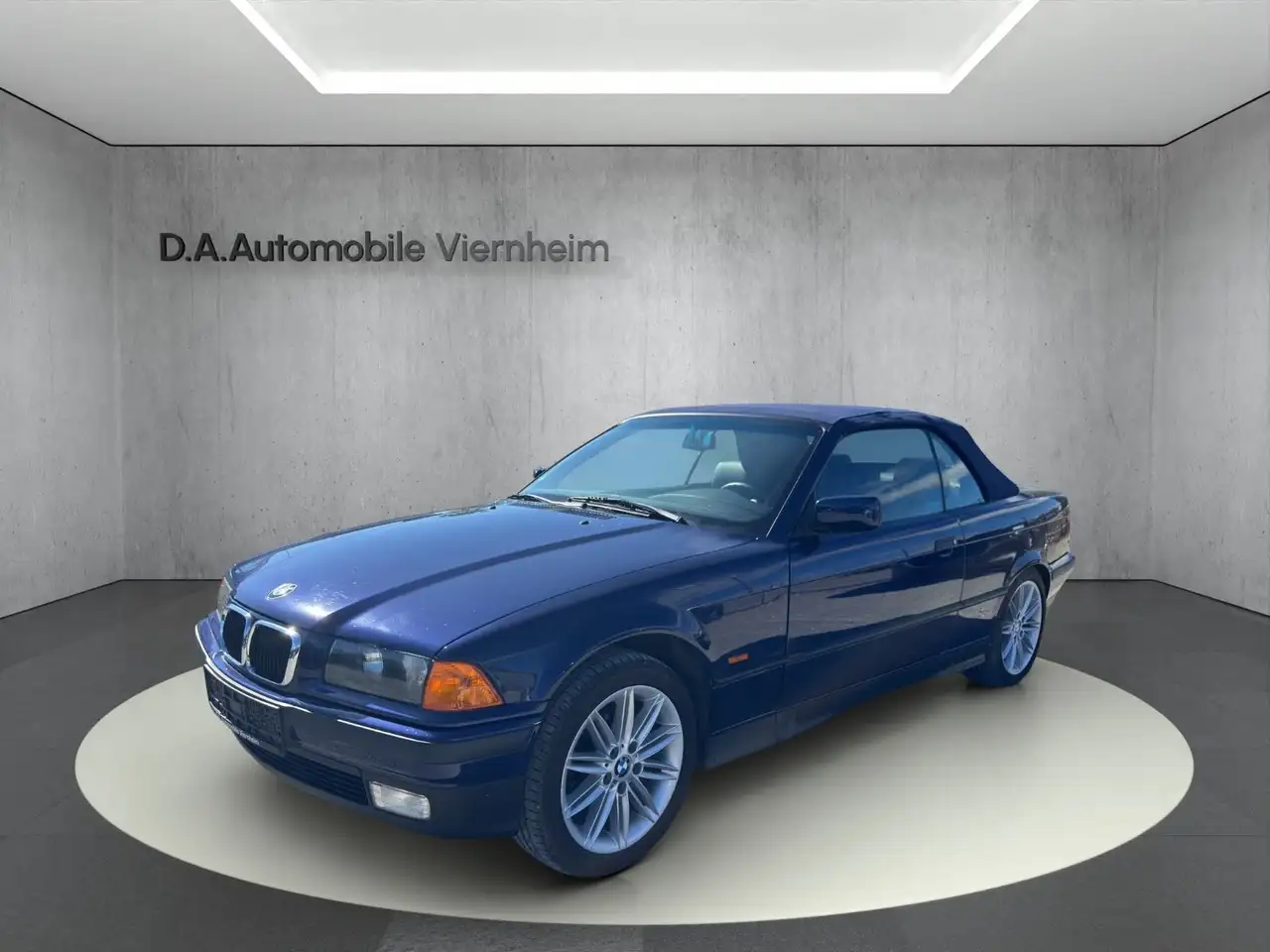 BMW 320 °6 Zylinder°SHZ°Vollleder°Scheckheft°2Hand°, foto 10