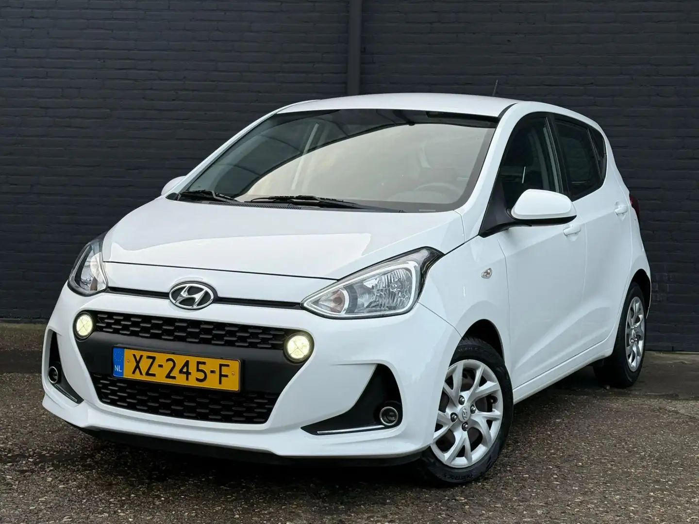 Hyundai i10 1.0i Comfort AIRCO | CRUISE | ELEK RAMEN | NWE APK Blanc - 1
