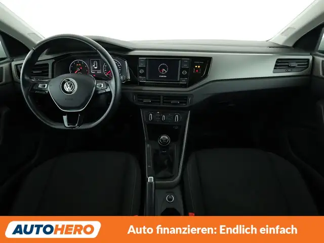 Volkswagen Polo view 12