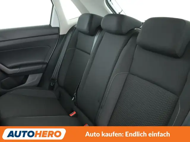 Volkswagen Polo view 14