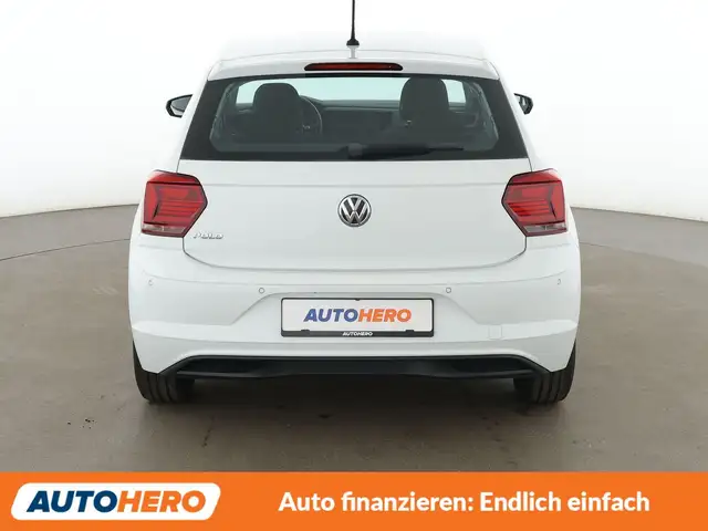 Volkswagen Polo view 5