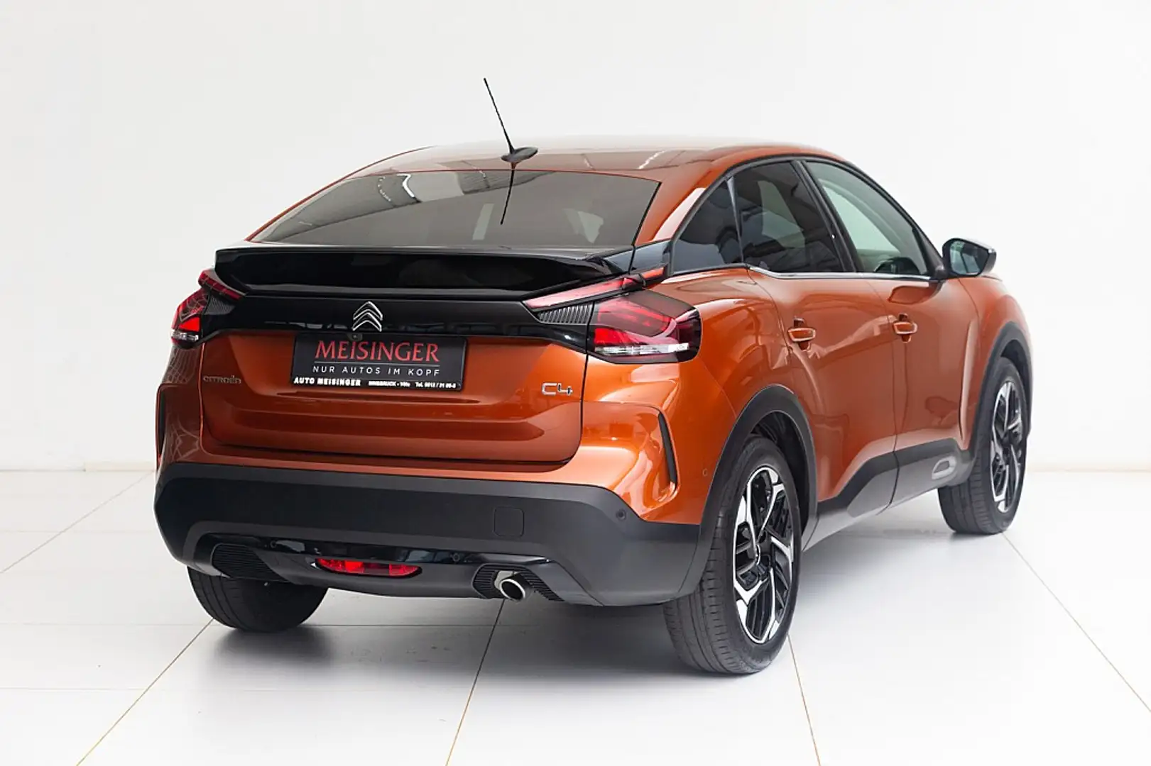 Citroen C4 BlueHDI 130 S&S Shine EAT8 Aut. Oranje - 2