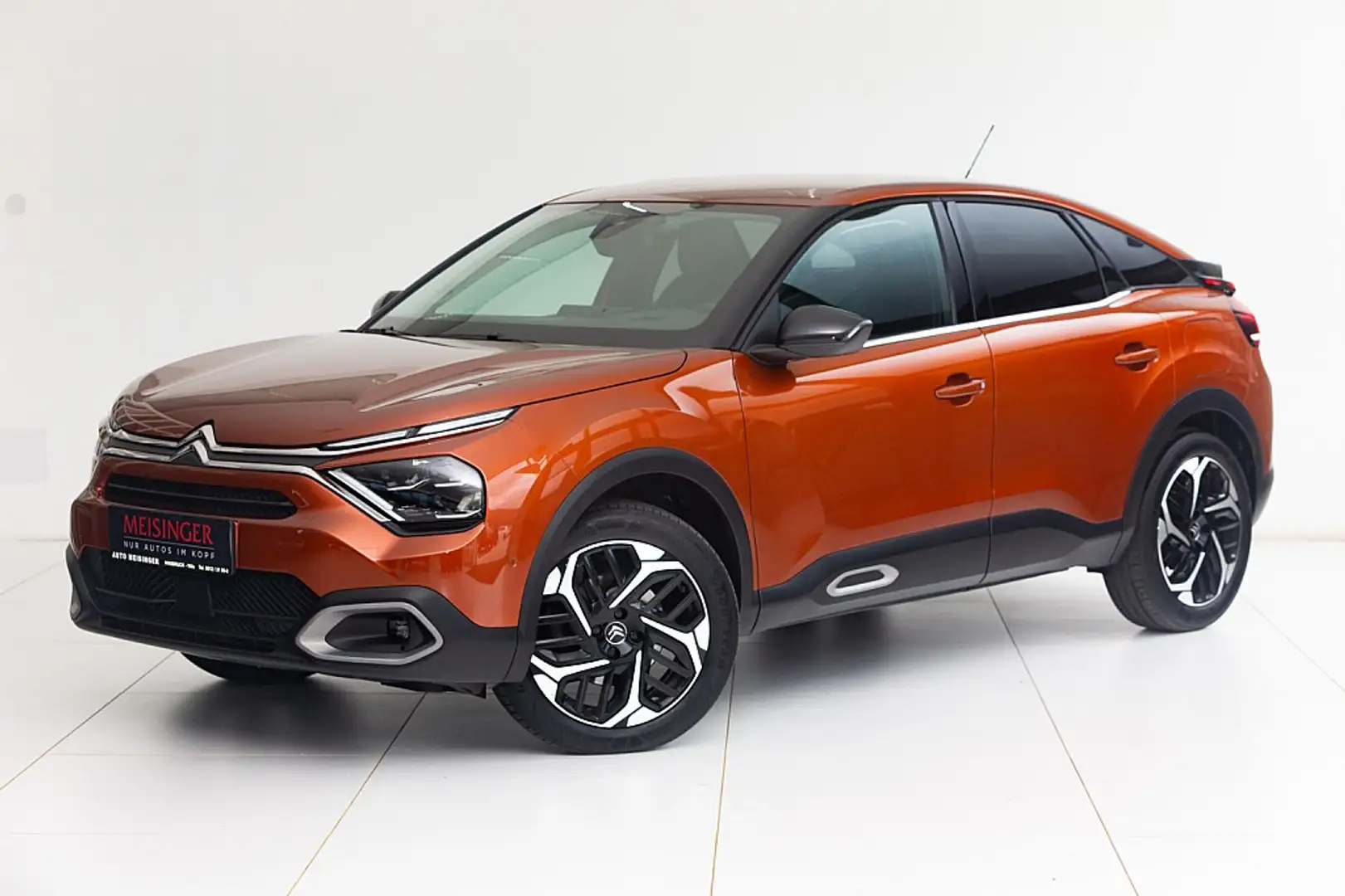 Citroen C4 BlueHDI 130 S&S Shine EAT8 Aut. Oranje - 1