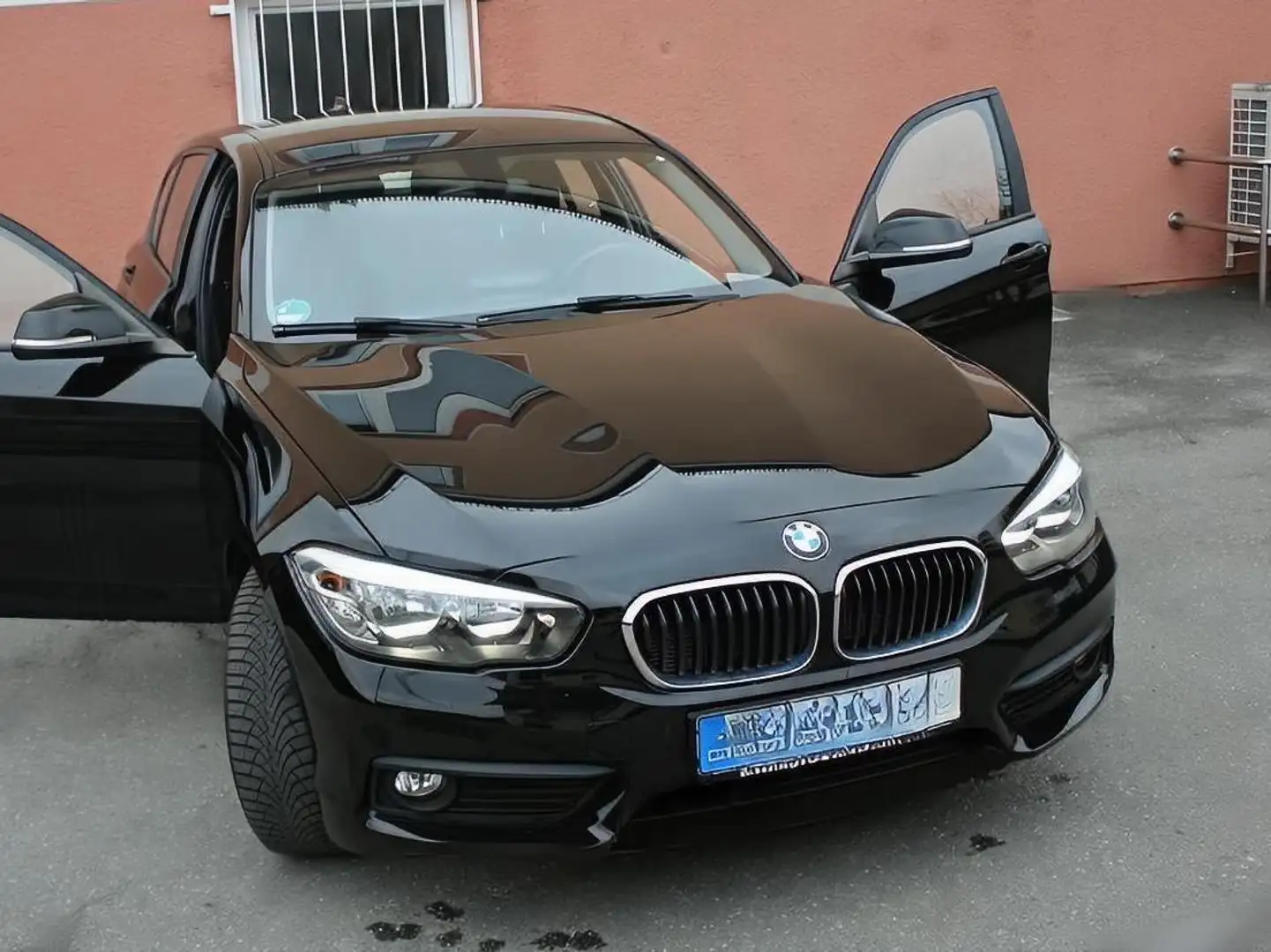 BMW 116 116i Schwarz - 2