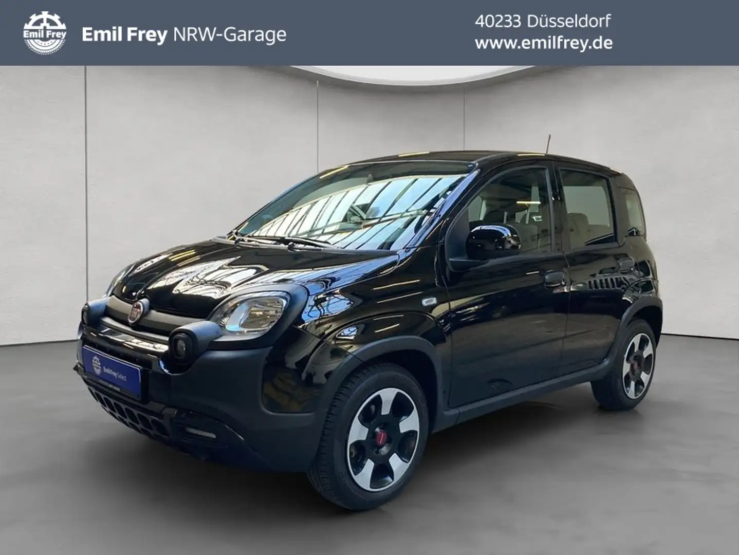 Fiat Panda 1.0 GSE Hybrid City Plus + Tech Plus Paket Schwarz - 1