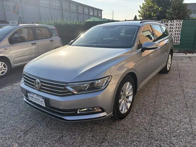 Volkswagen Passat Variant 2.0 tdi Business 150cv dsg 7m